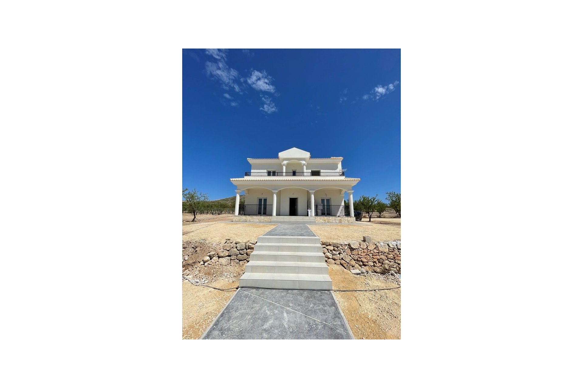 Obra nueva - Villa - Pinoso