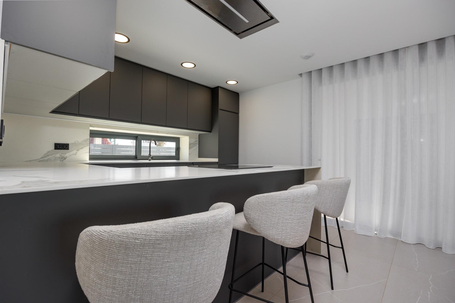 Obra nueva - Villa - Torrevieja - Parque Acuático - Sector 25