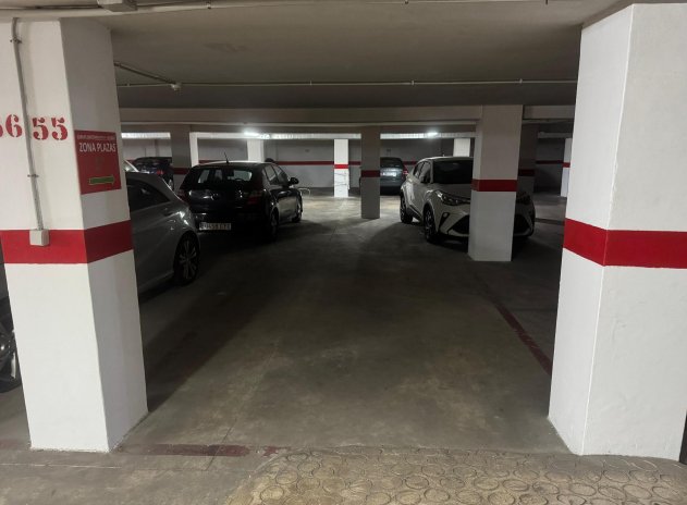 Parking space * - Resale - Torrevieja - Acequion *