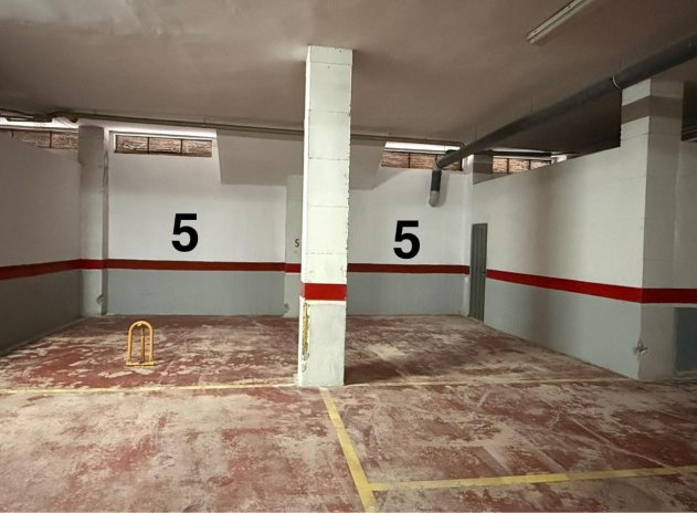 Parkplatz/Garage - Wiederverkauf - Torrevieja - Torrevieja