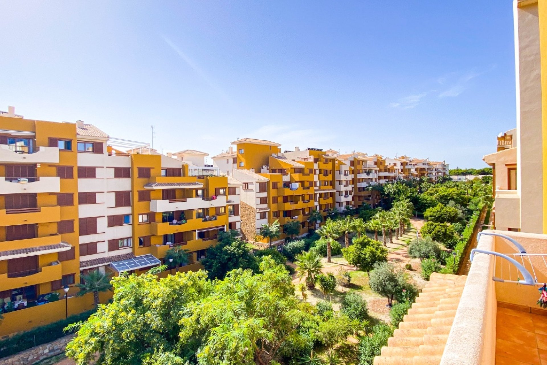 Resale - Apartament - Punta Prima *