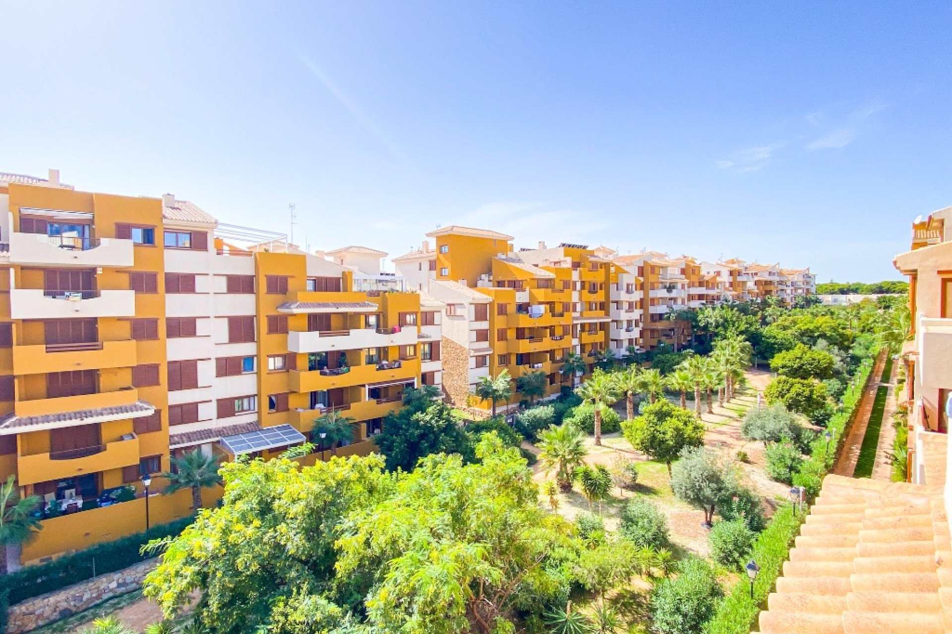 Resale - Apartament - Punta Prima *