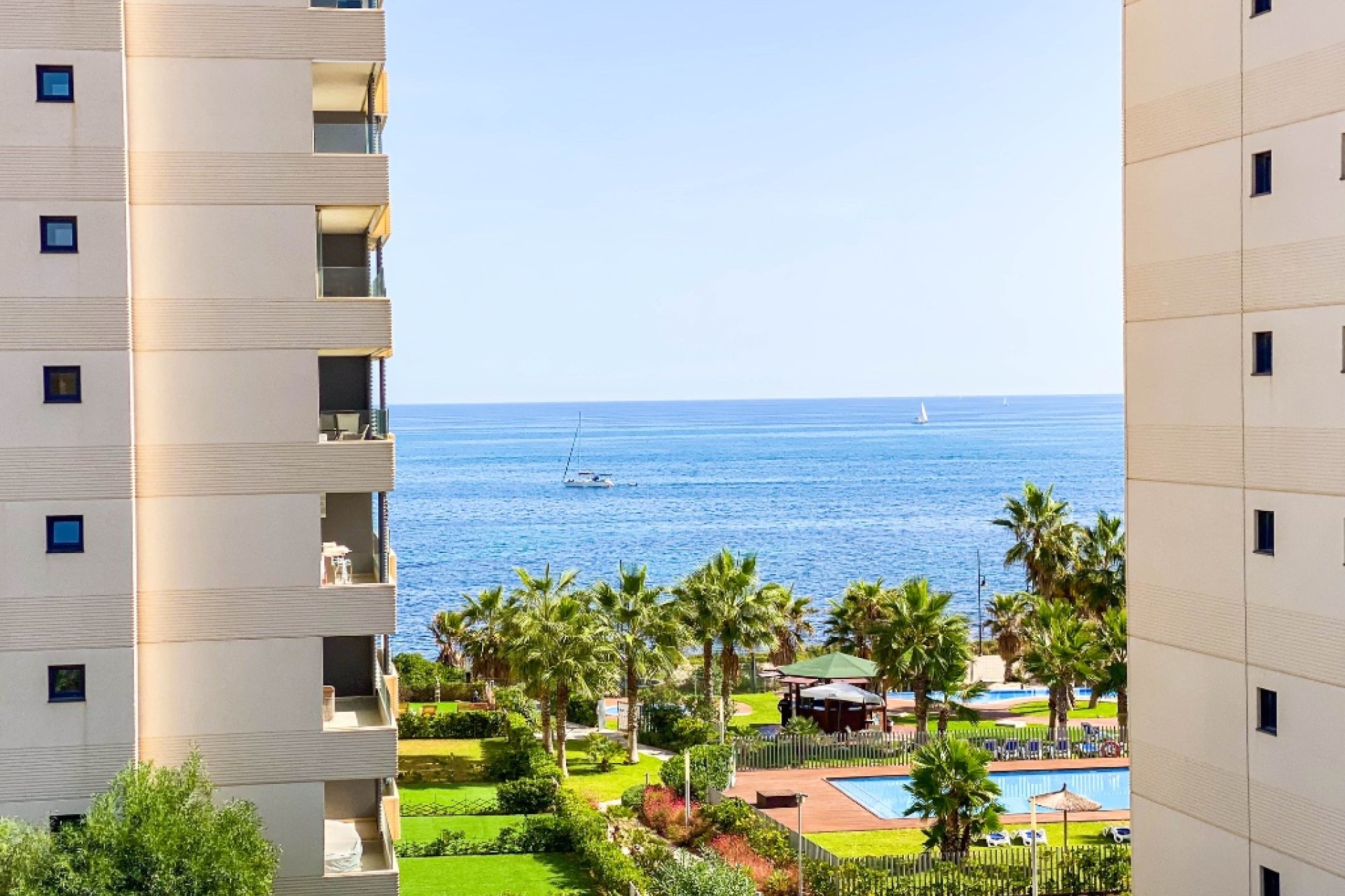 Resale - Apartament - Punta Prima *