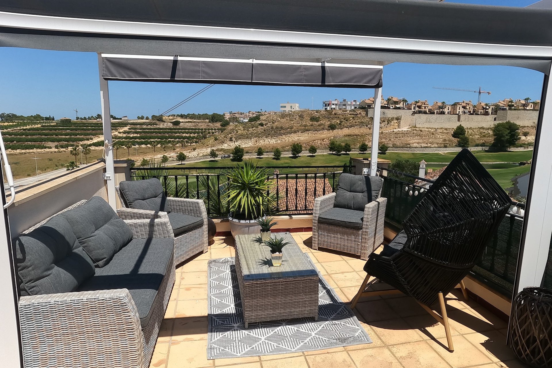 Resale - Apartment / Flat * - Algorfa * - La Finca Golf *