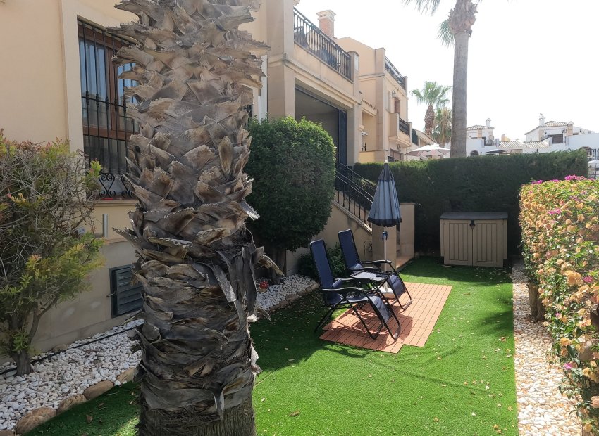 Resale - Apartment / Flat * - Algorfa * - La Finca Golf *