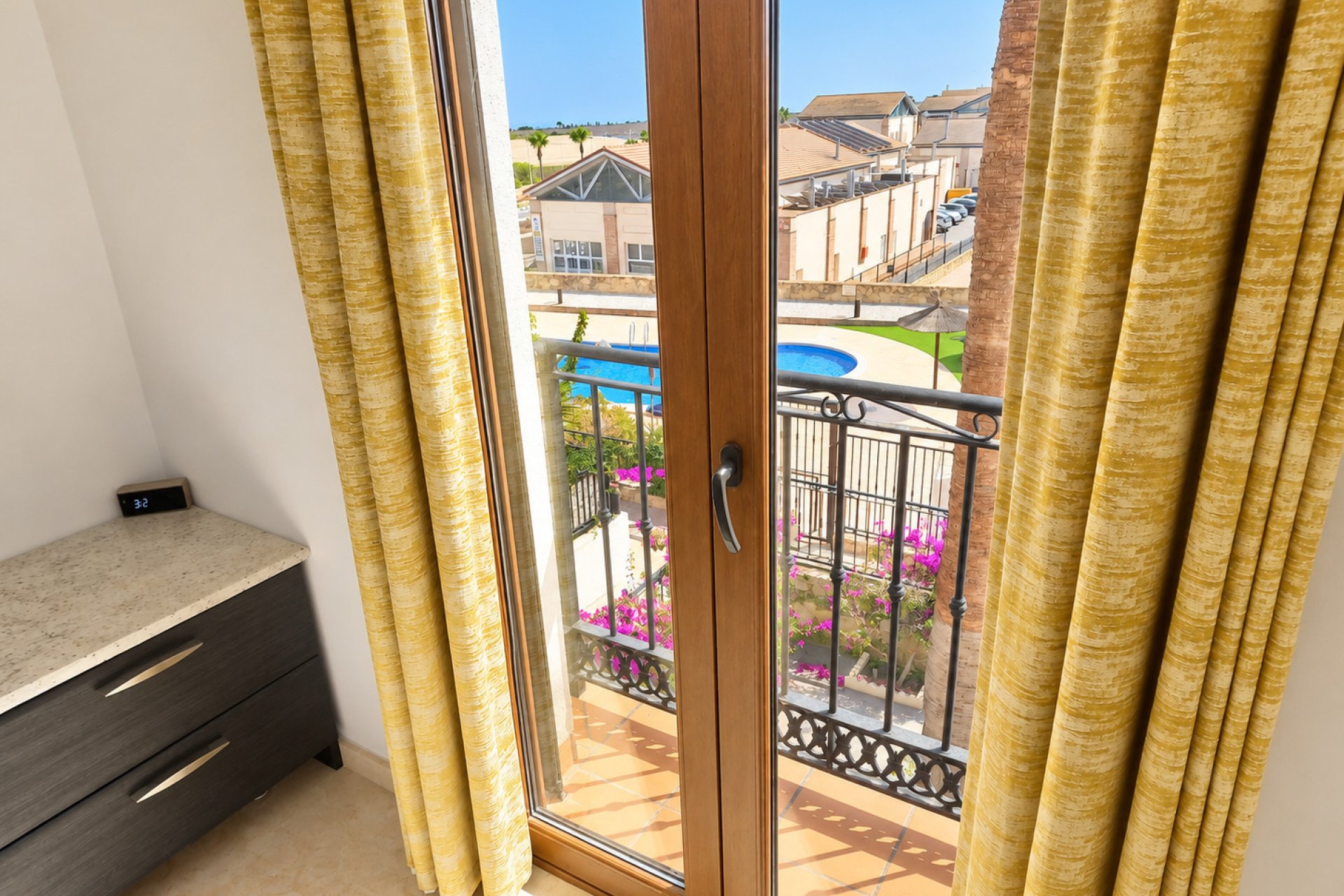 Resale - Apartment / Flat * - Algorfa * - La Finca Golf *