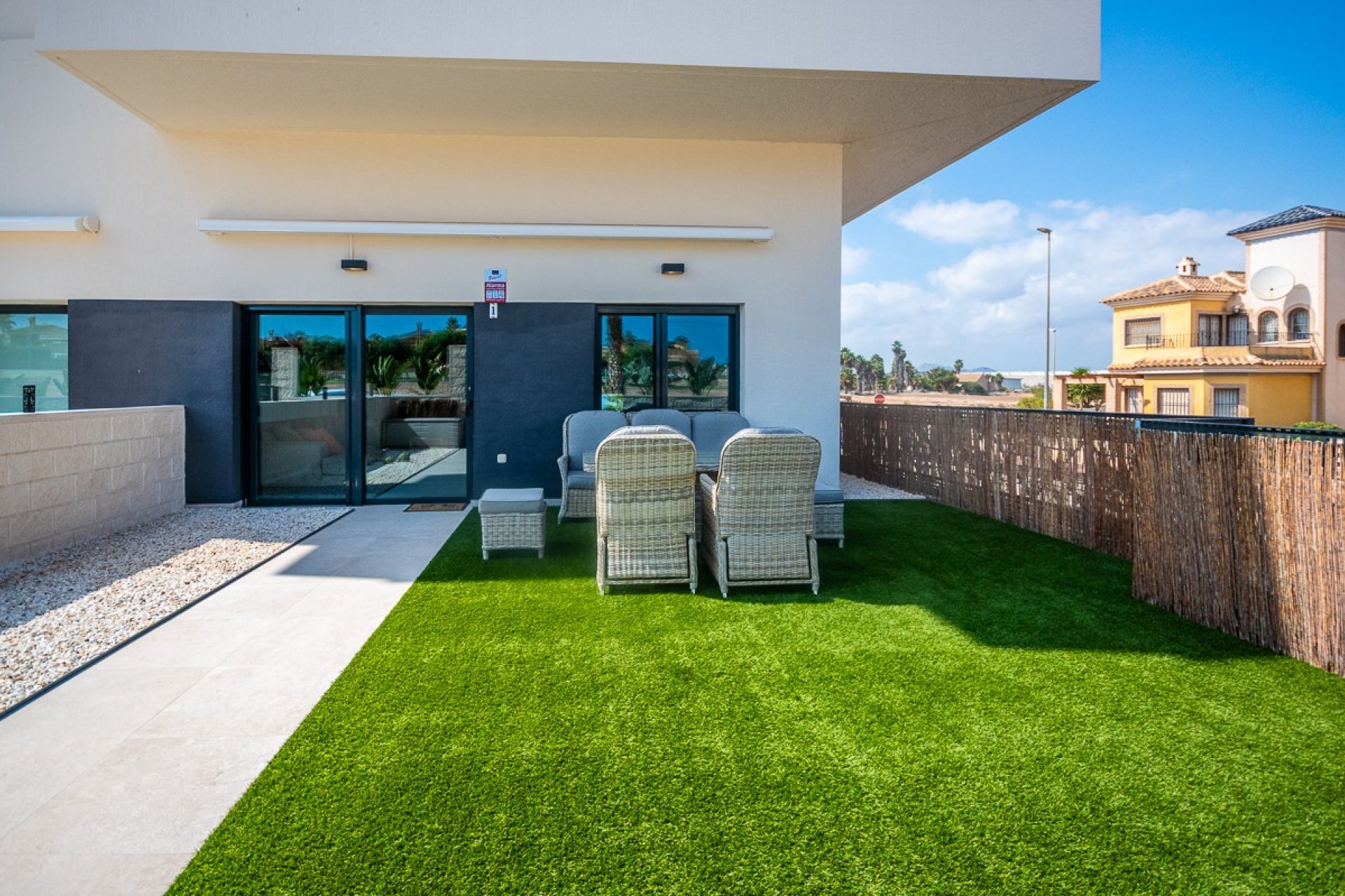 Resale - Apartment / Flat * - Algorfa - Lo Crispin