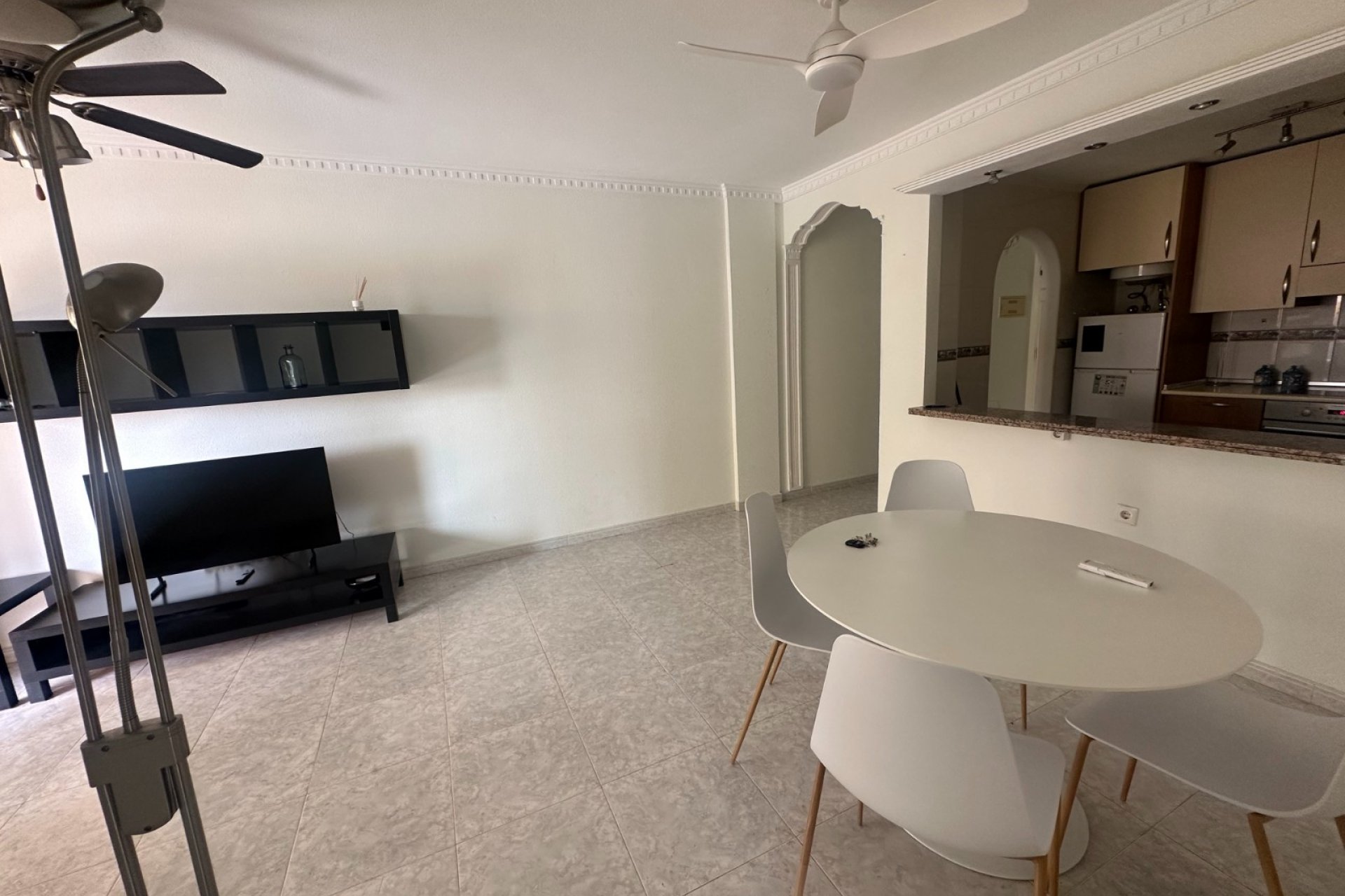 Resale - Apartment / Flat * - Algorfa *