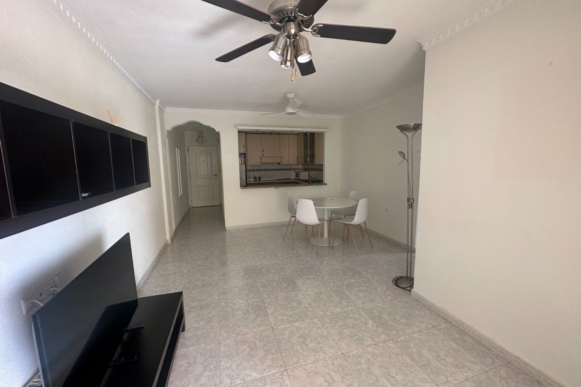 Resale - Apartment / Flat * - Algorfa *