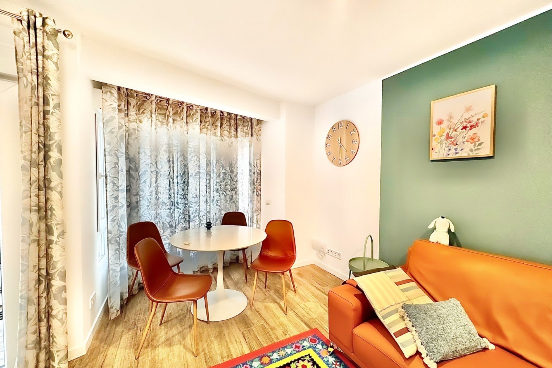 Resale - Apartment / Flat * - Alicante * - Alicante - City *