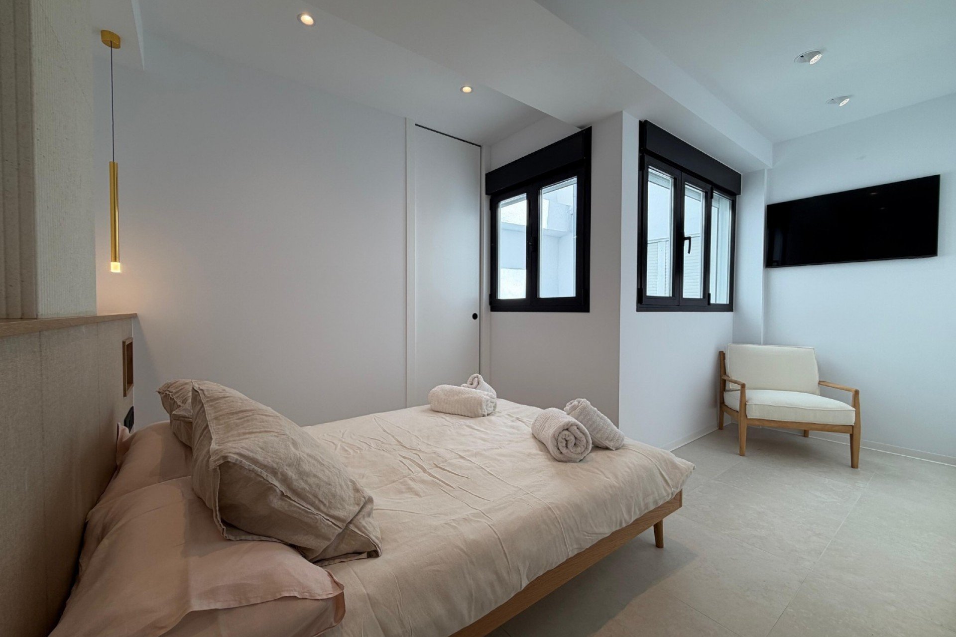 Resale - Apartment / Flat * - Alicante * - Alicante - City *
