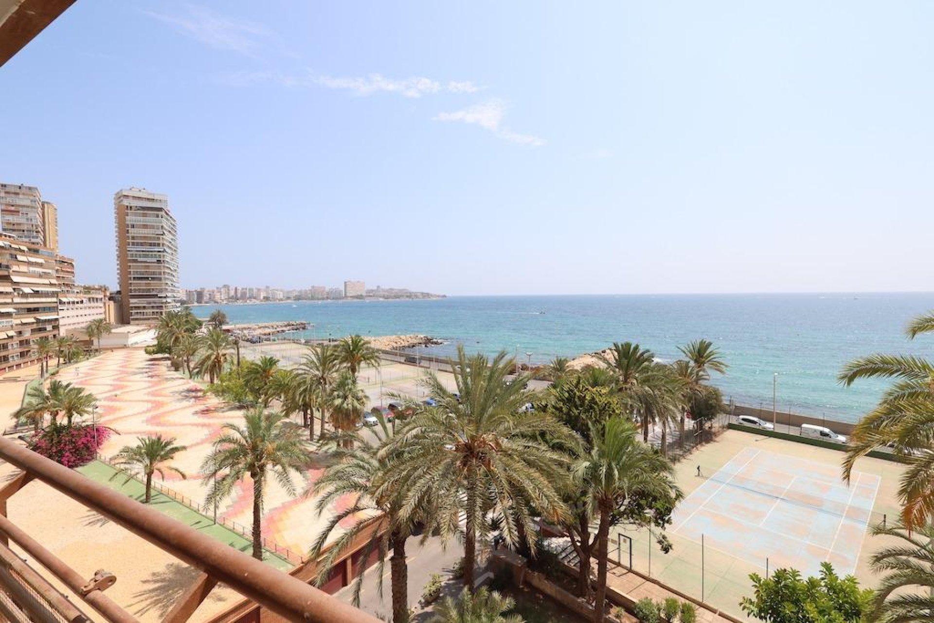 Resale - Apartment / flat - Alicante - Barrio Obrero