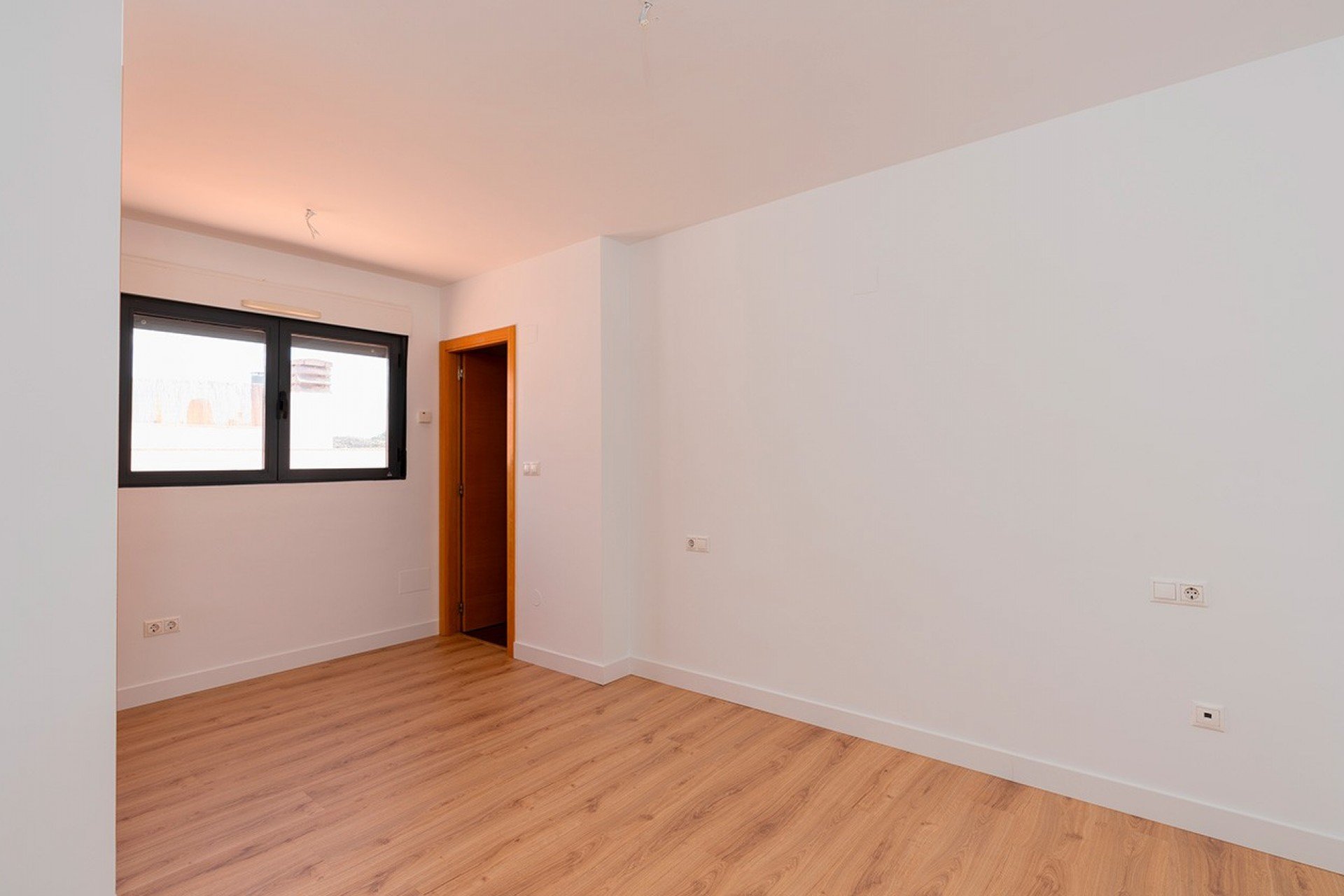 Resale - Apartment / flat - Alicante - Center