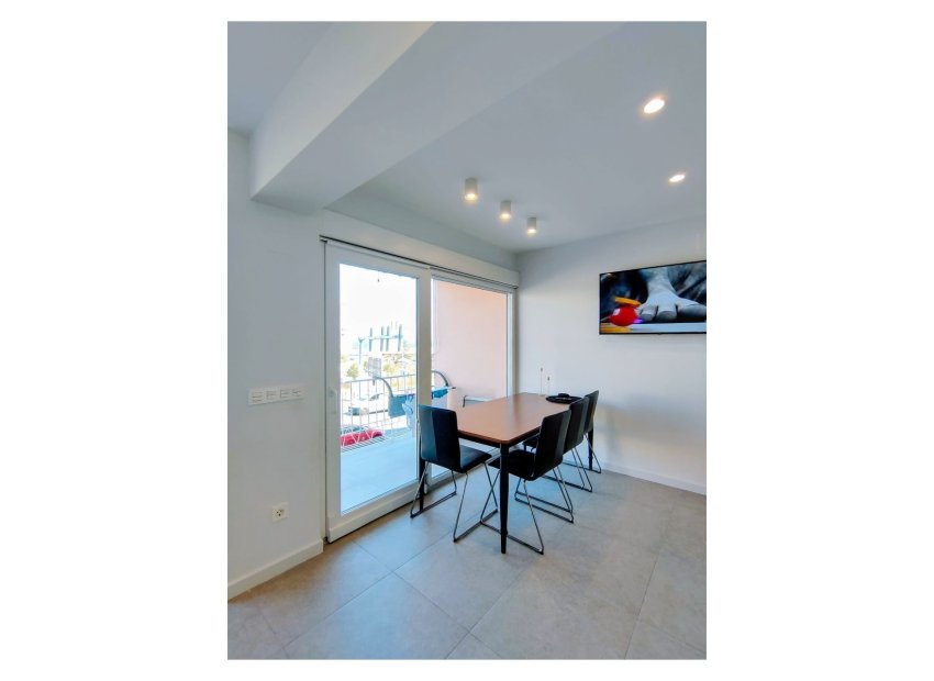 Resale - Apartment / flat - Alicante - Center