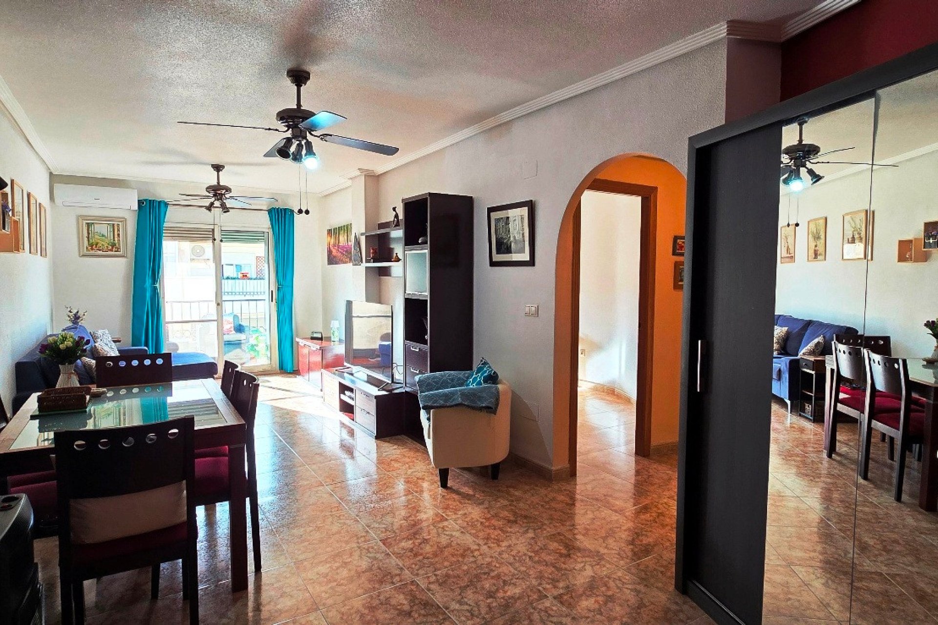 Resale - Apartment / Flat * - Almoradi