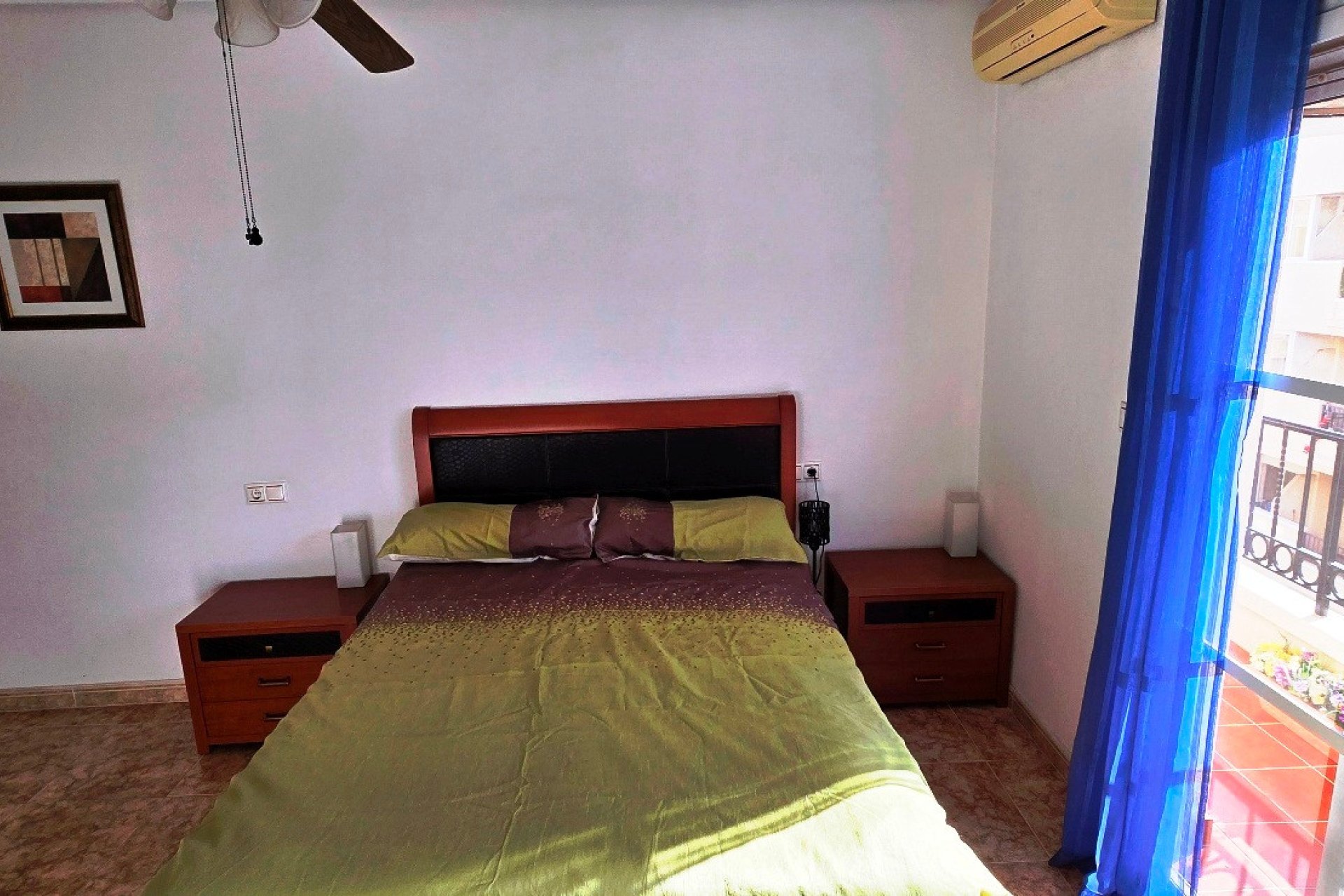 Resale - Apartment / Flat * - Almoradi