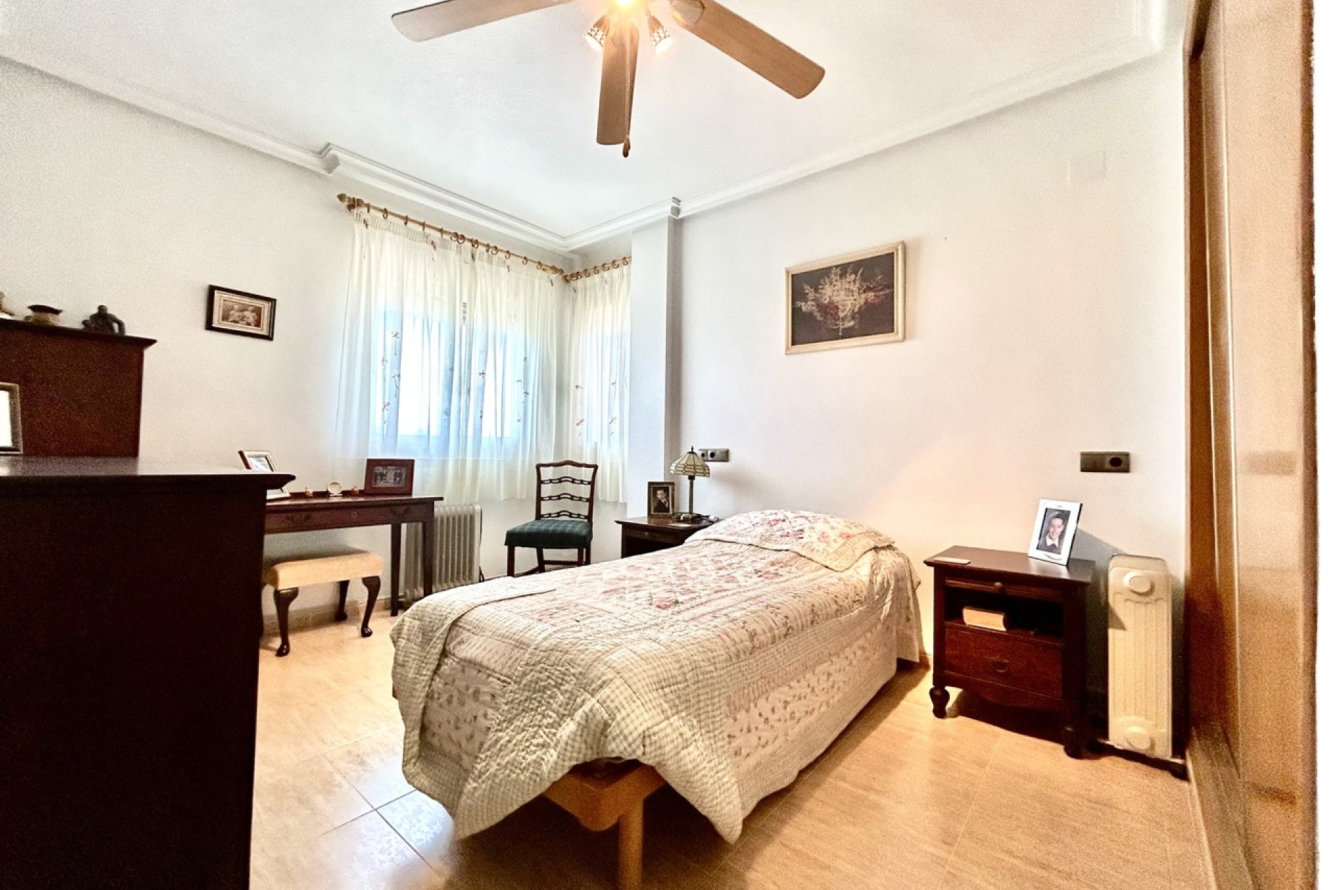 Resale - Apartment / Flat * - Almoradí *