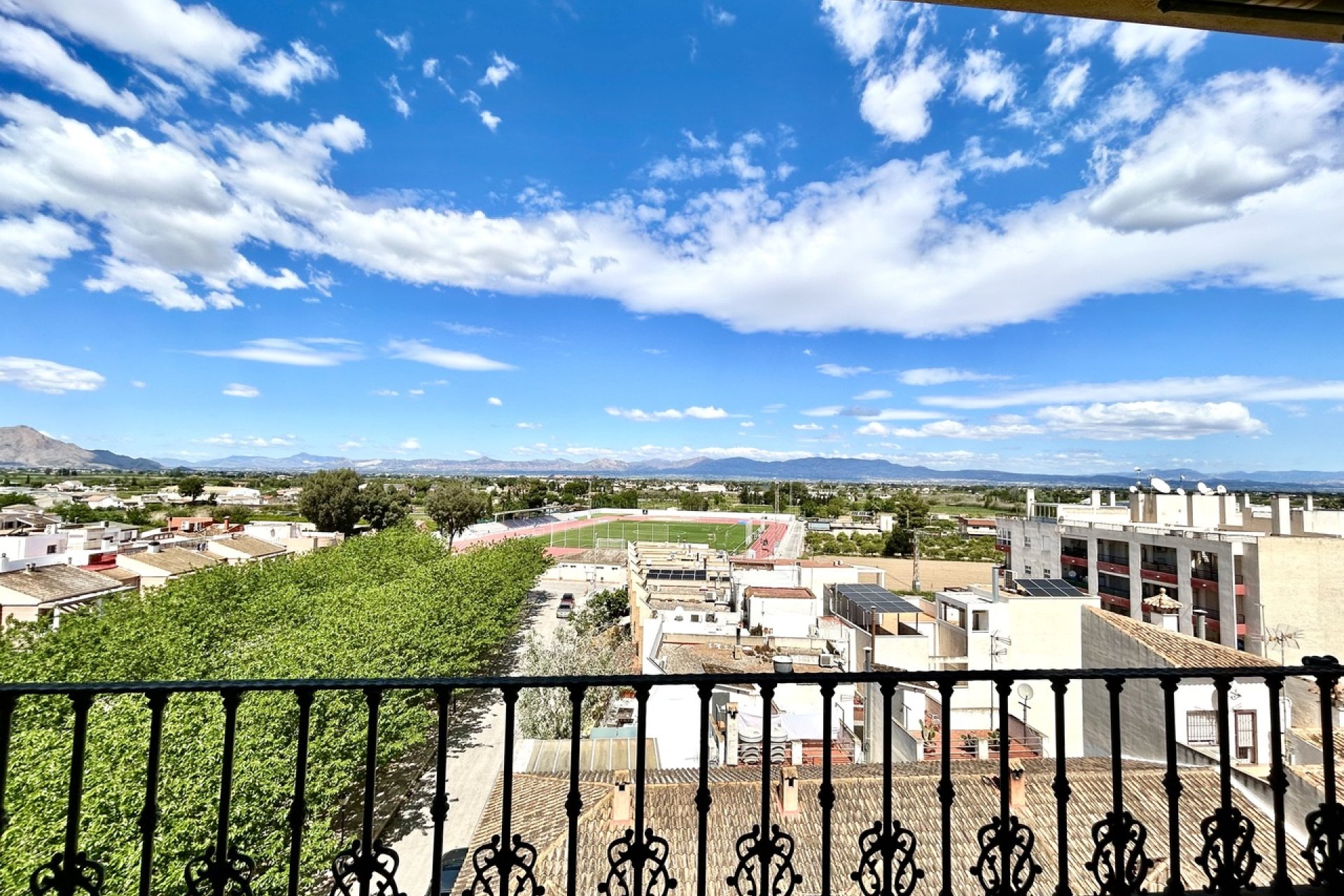 Resale - Apartment / Flat * - Almoradí *