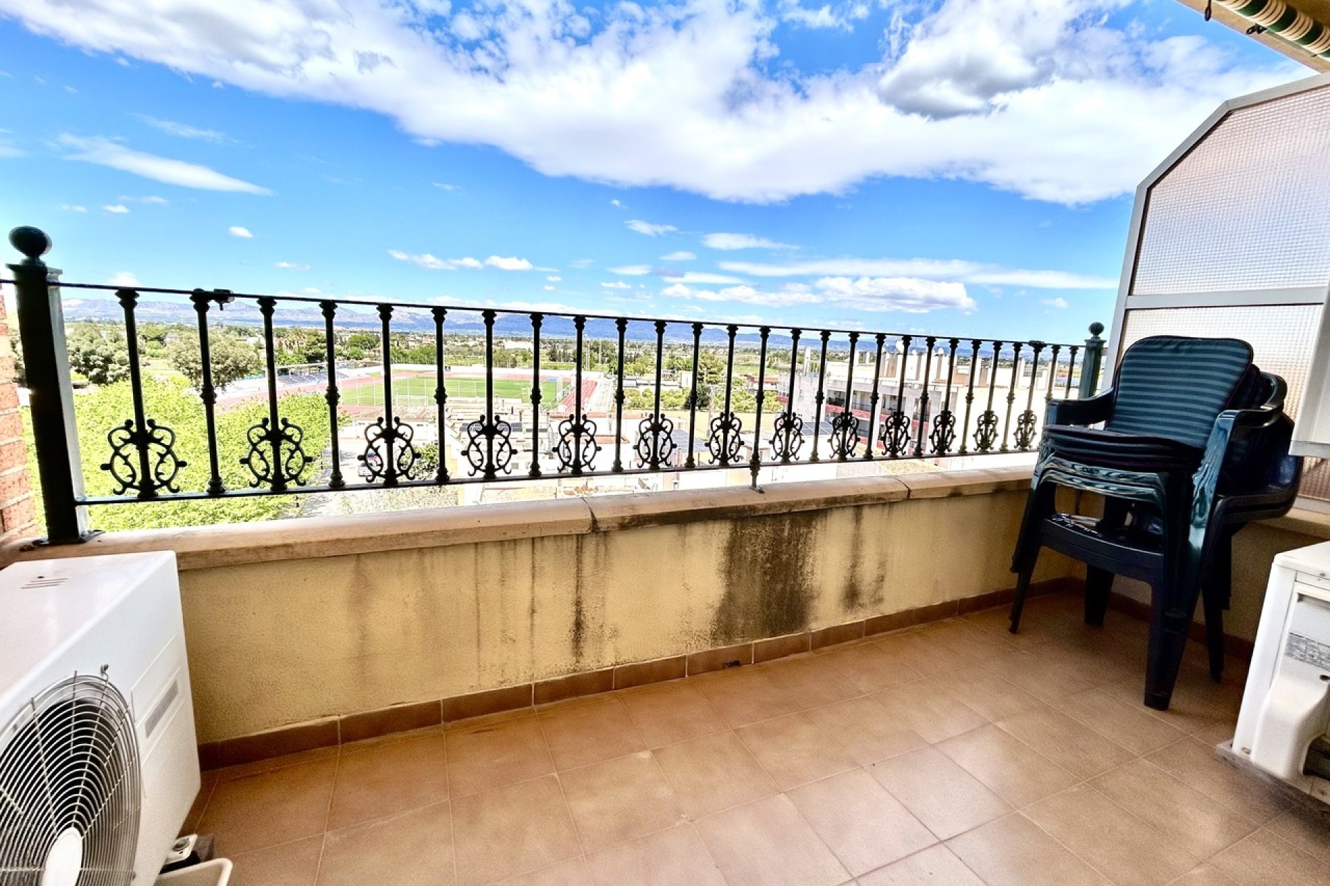Resale - Apartment / Flat * - Almoradí *