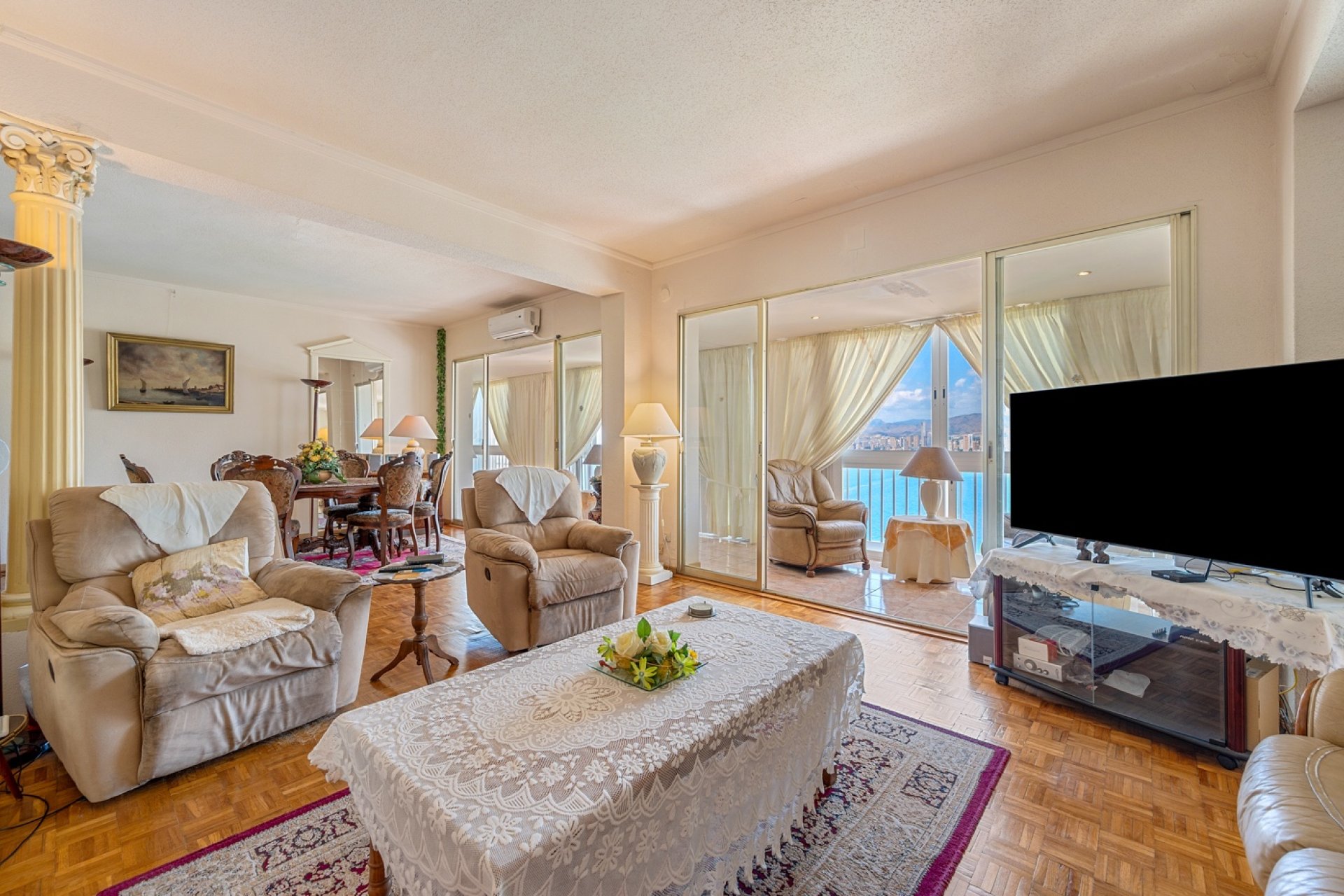 Resale - Apartment / Flat * - Benidorm *