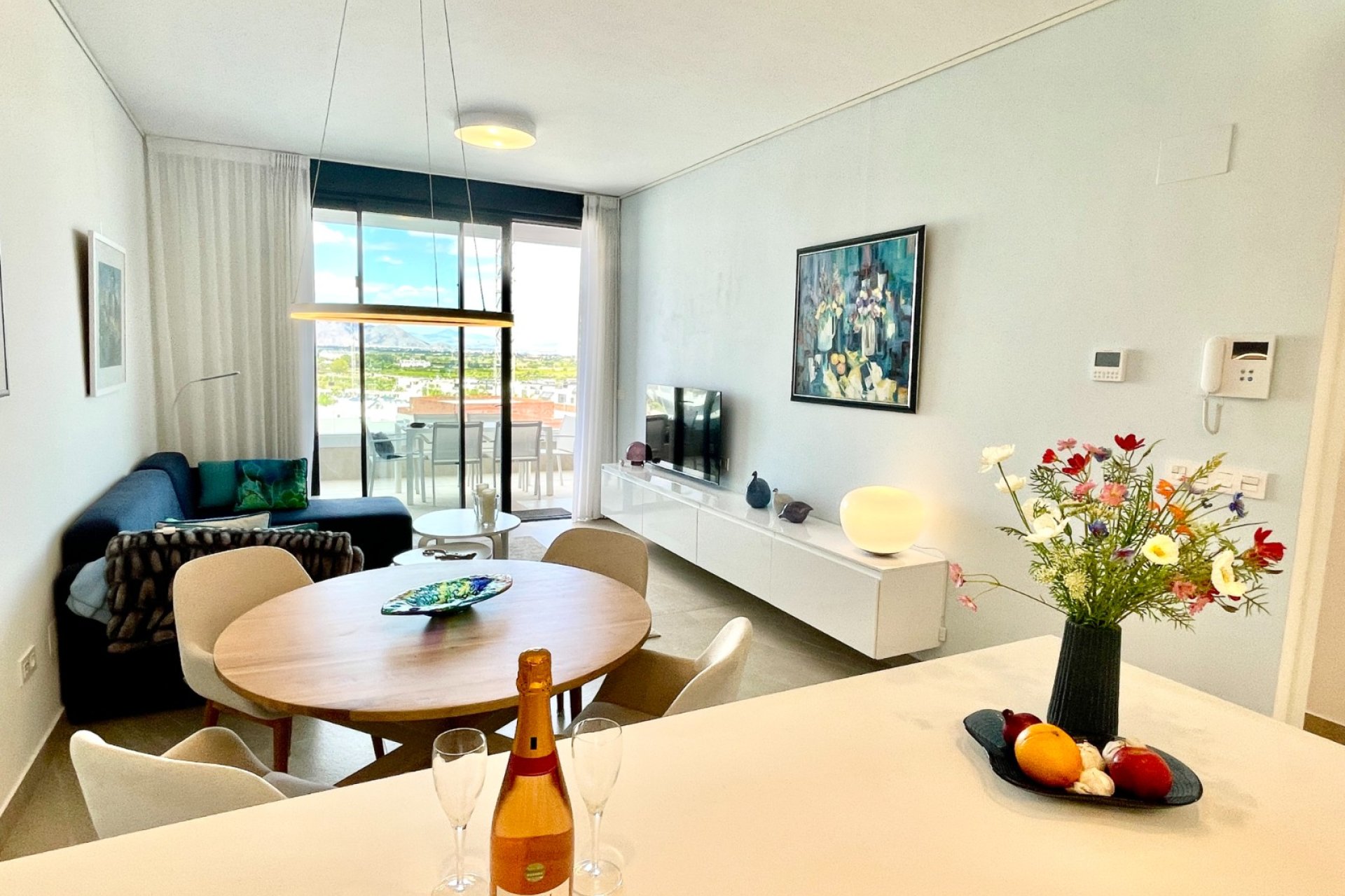 Resale - Apartment / Flat * - Benijofar *