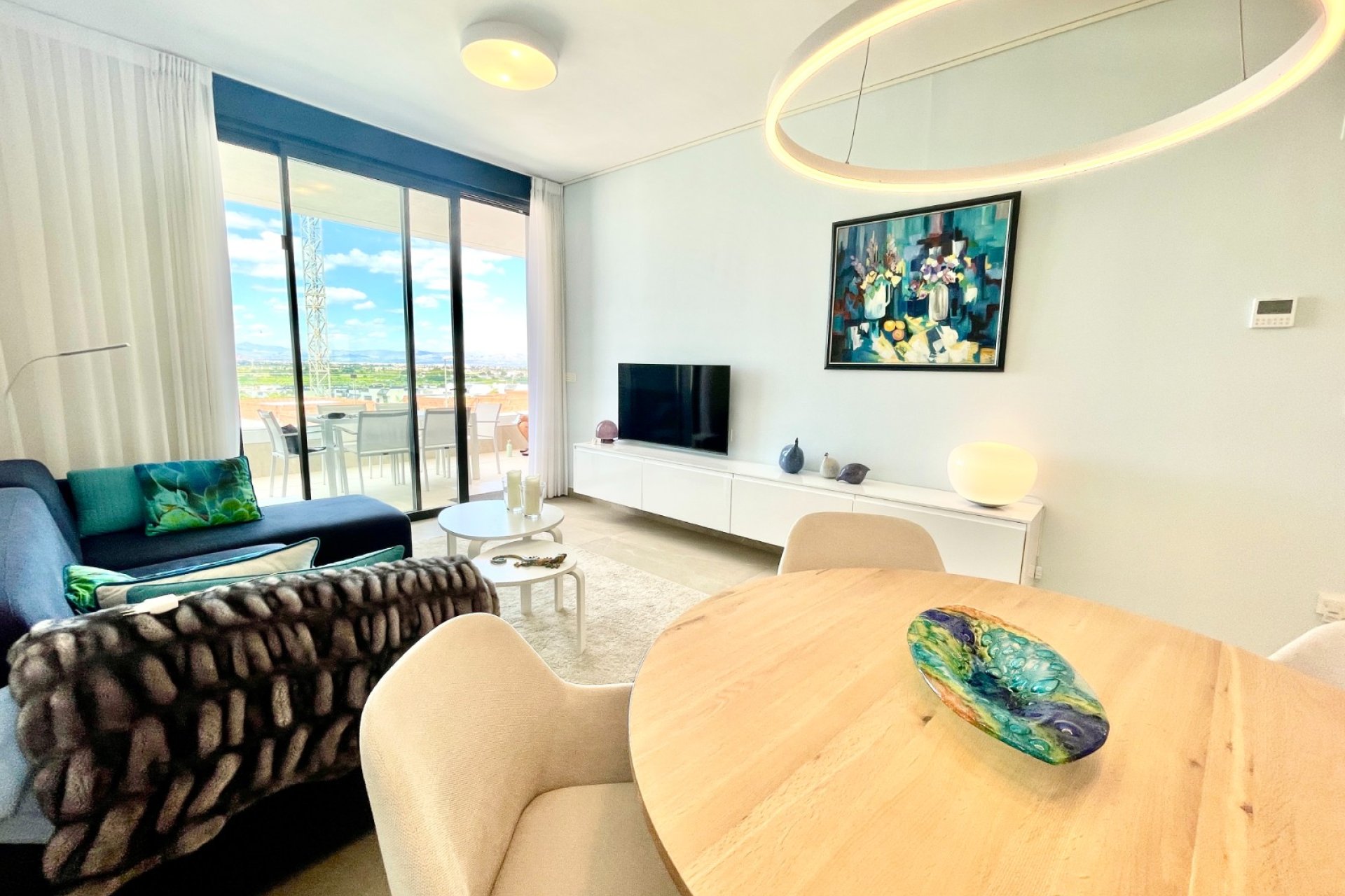 Resale - Apartment / Flat * - Benijofar *