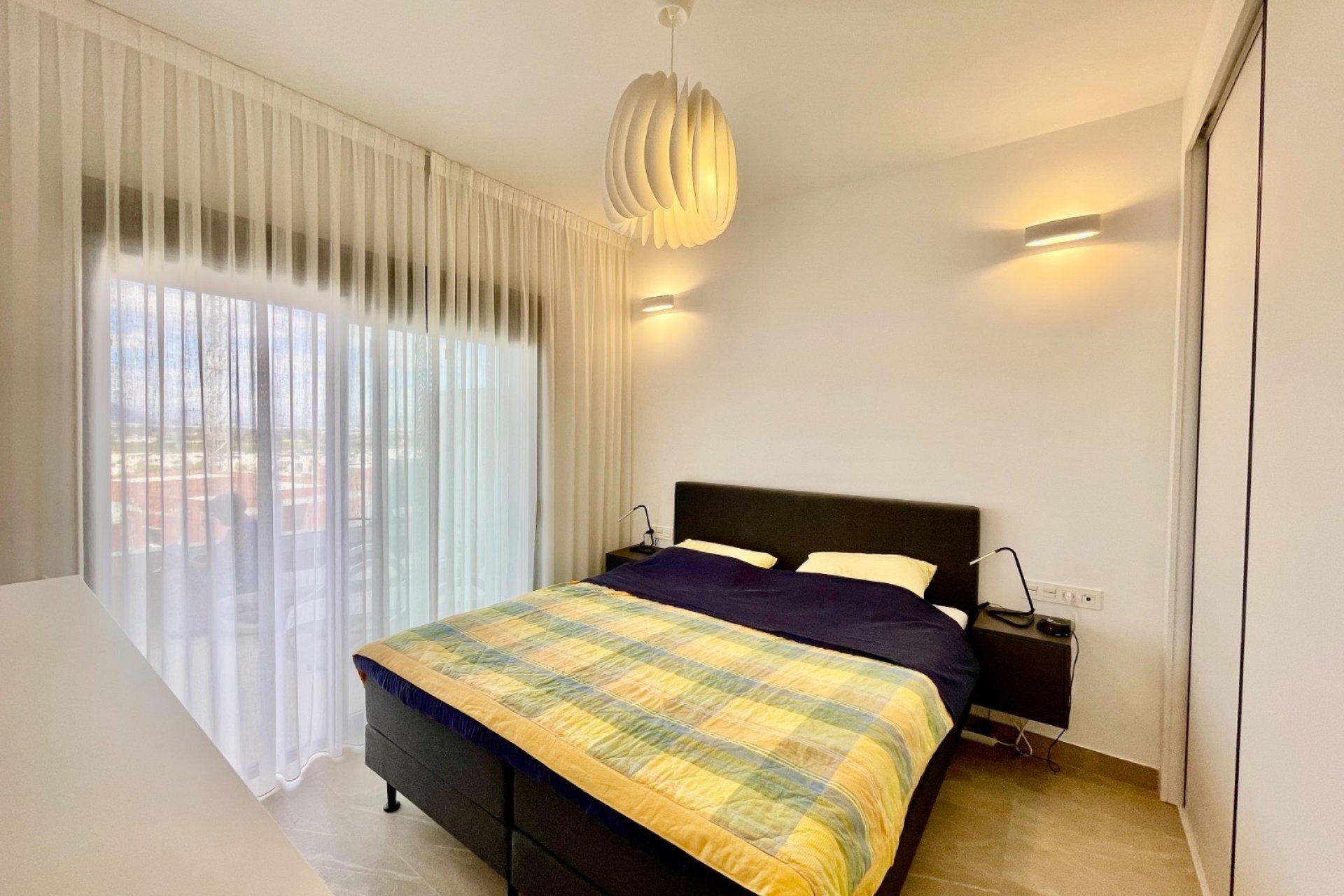 Resale - Apartment / Flat * - Benijofar *