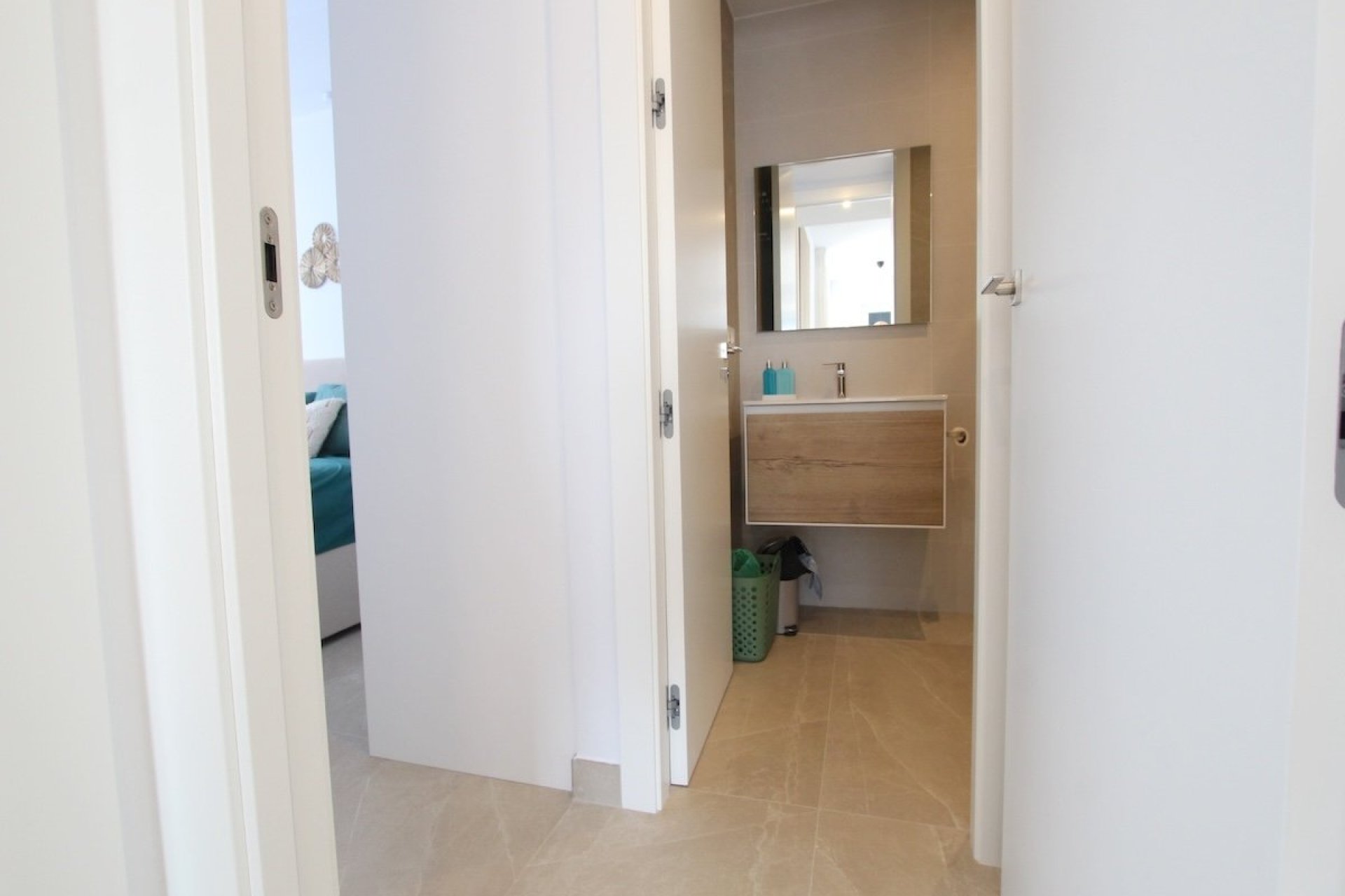 Resale - Apartment / Flat * - Benijofar *