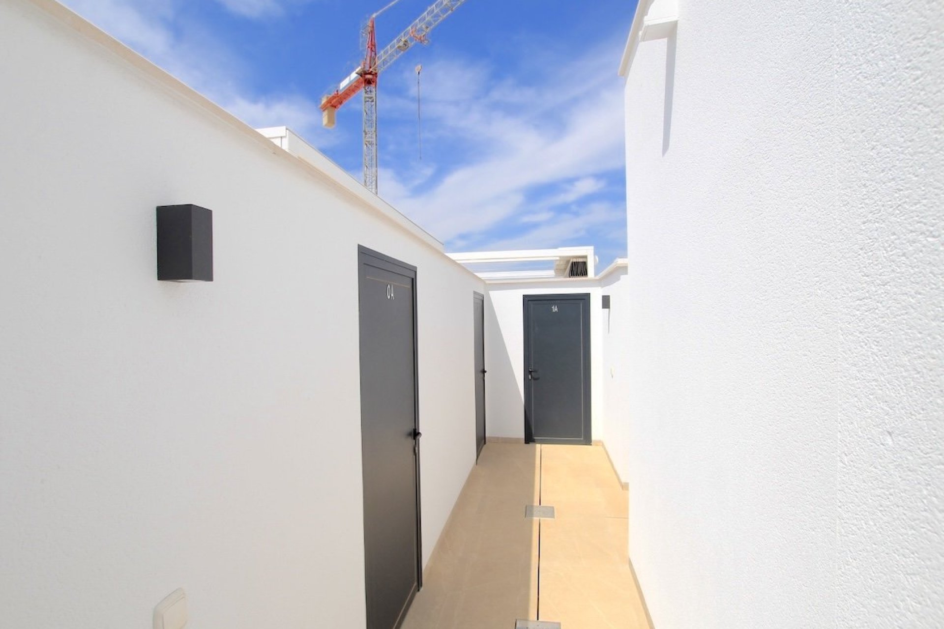 Resale - Apartment / Flat * - Benijofar *