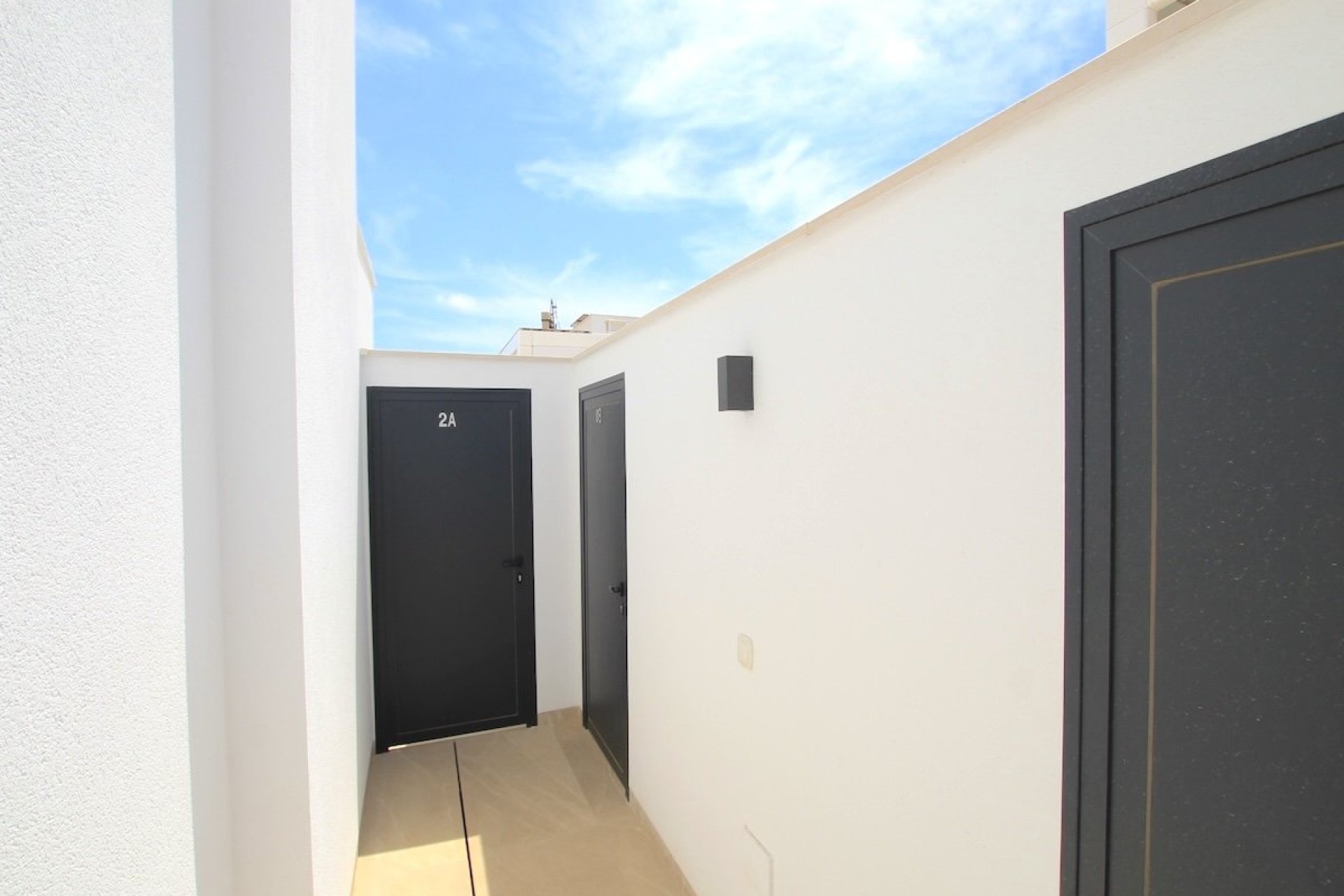 Resale - Apartment / Flat * - Benijofar *