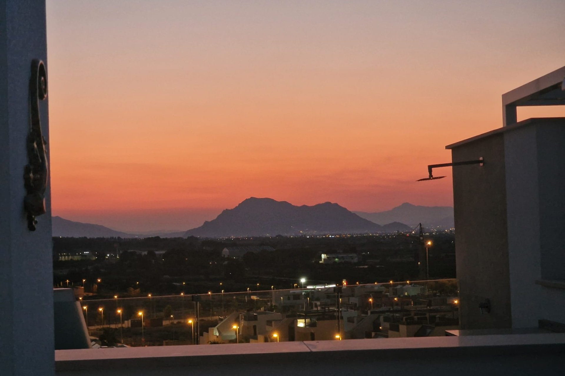 Resale - Apartment / Flat * - Benijofar *