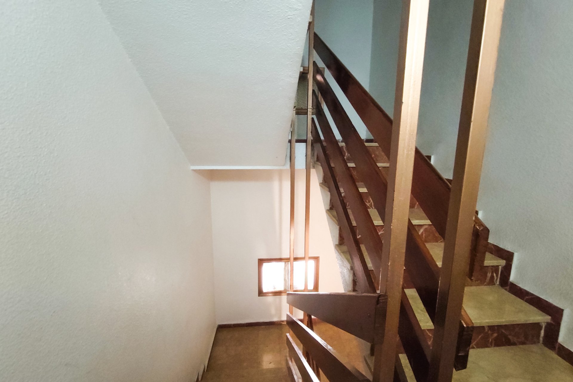 Resale - Apartment / Flat * - Benijofar *