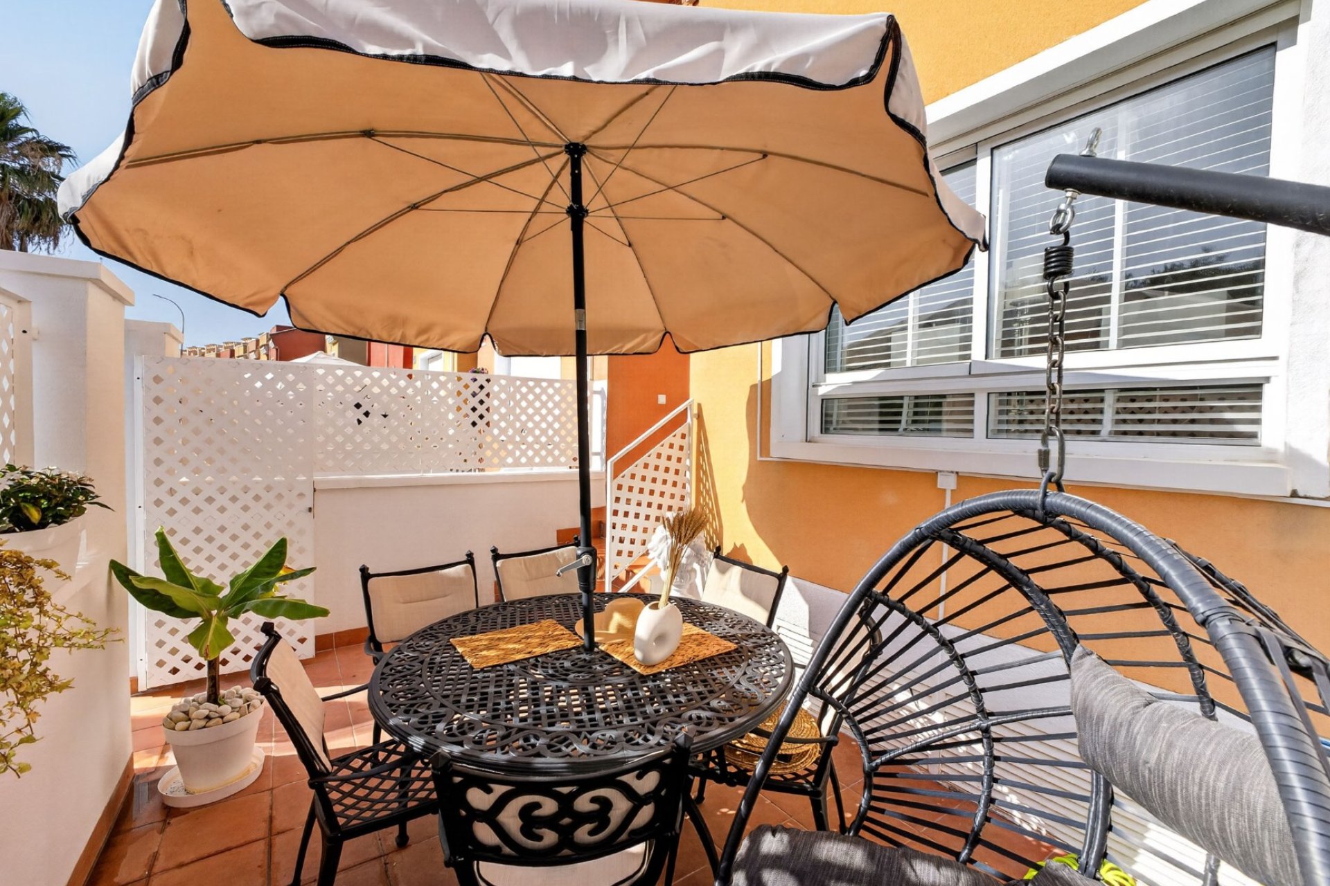 Resale - Apartment / Flat * - Bigastro *
