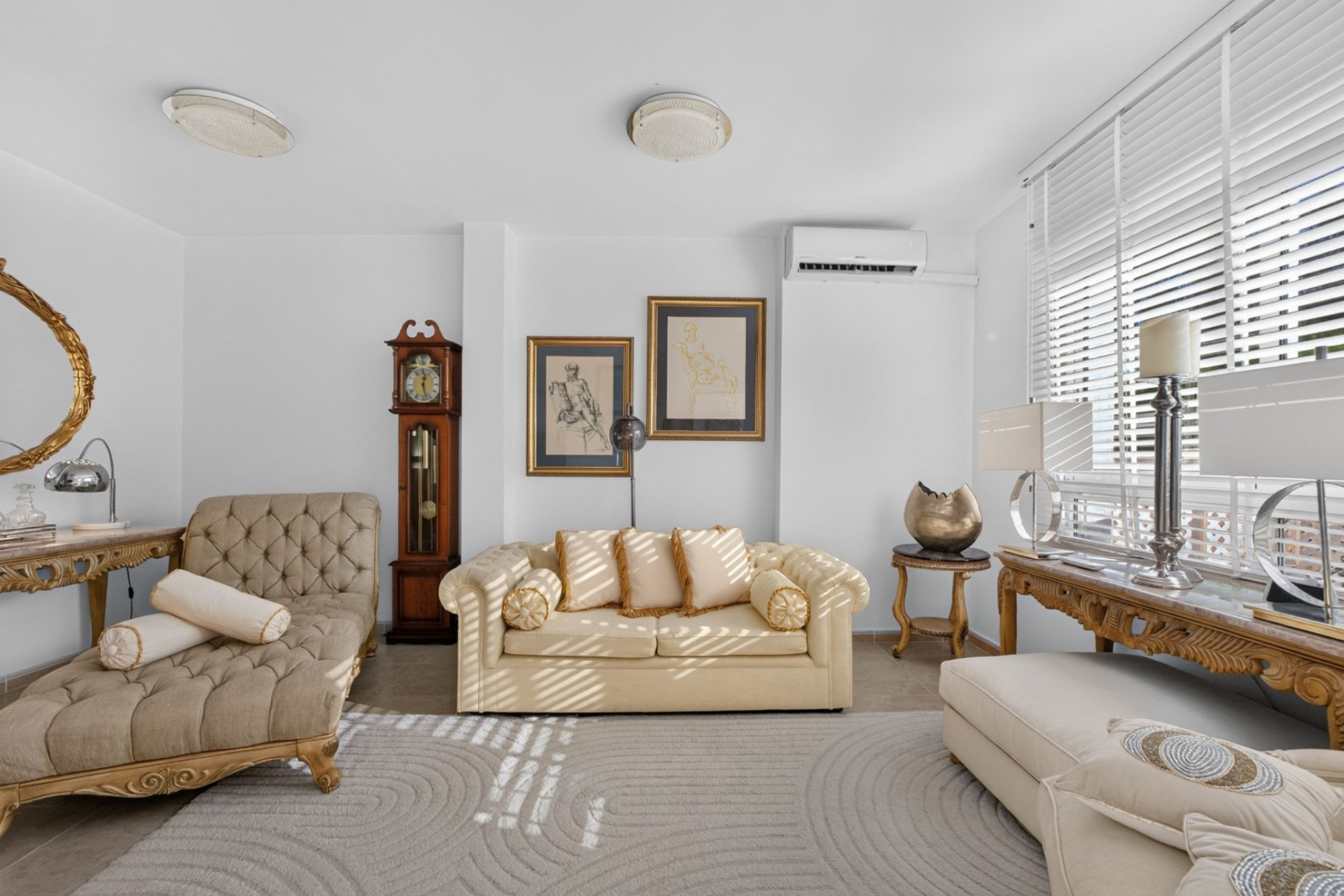 Resale - Apartment / Flat * - Bigastro *