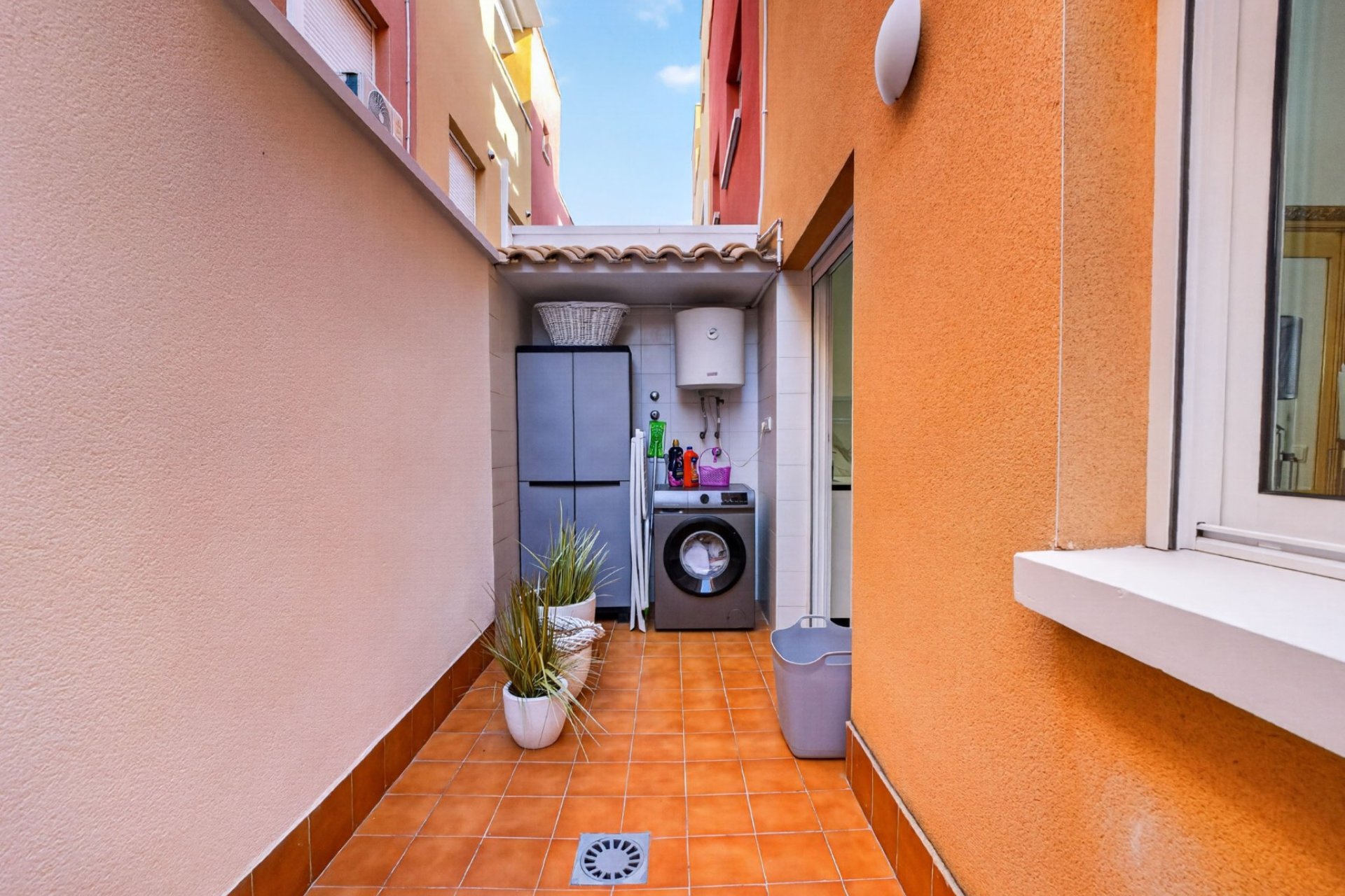 Resale - Apartment / Flat * - Bigastro *