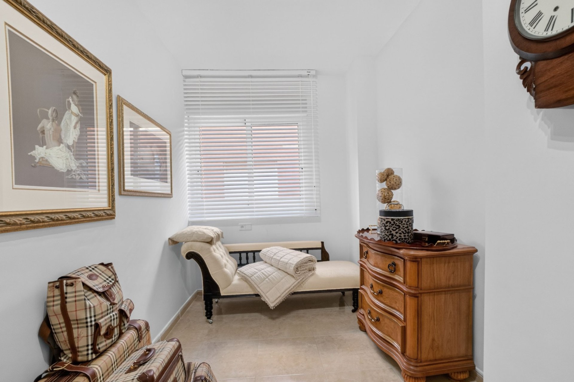 Resale - Apartment / Flat * - Bigastro *