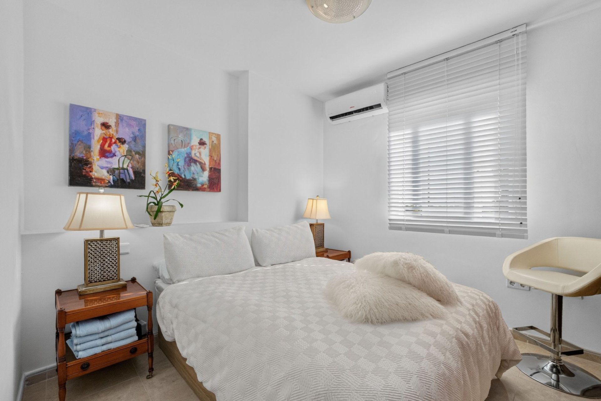 Resale - Apartment / Flat * - Bigastro *