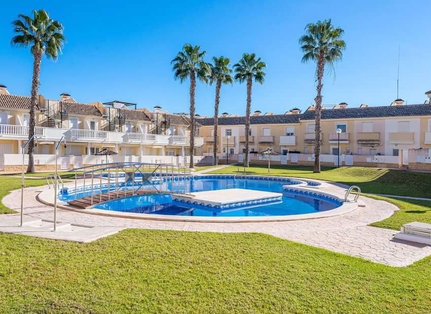 Resale - Apartment / Flat * - Cabo Roig - Lomas de Cabo Roig *