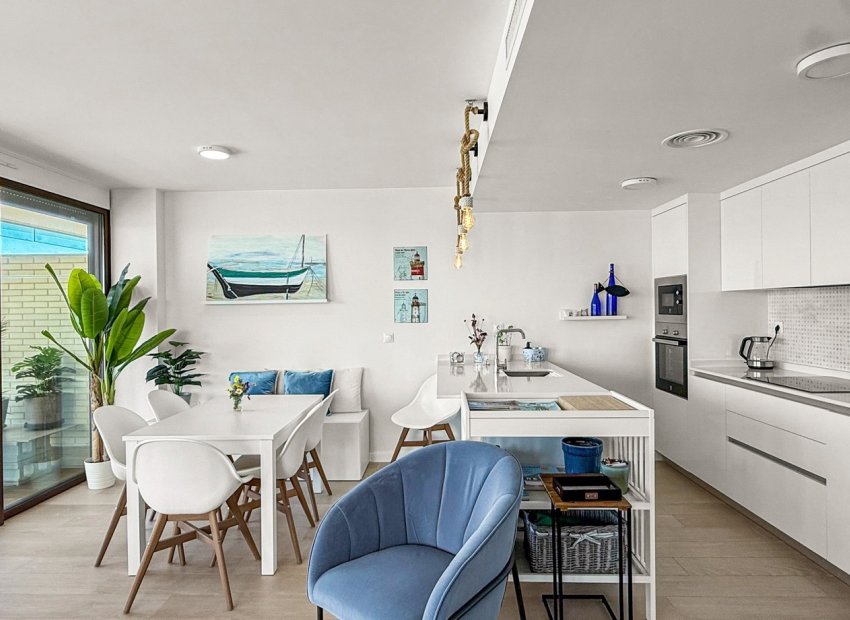 Resale - Apartment / Flat * - Cartagena * - Playa Honda *