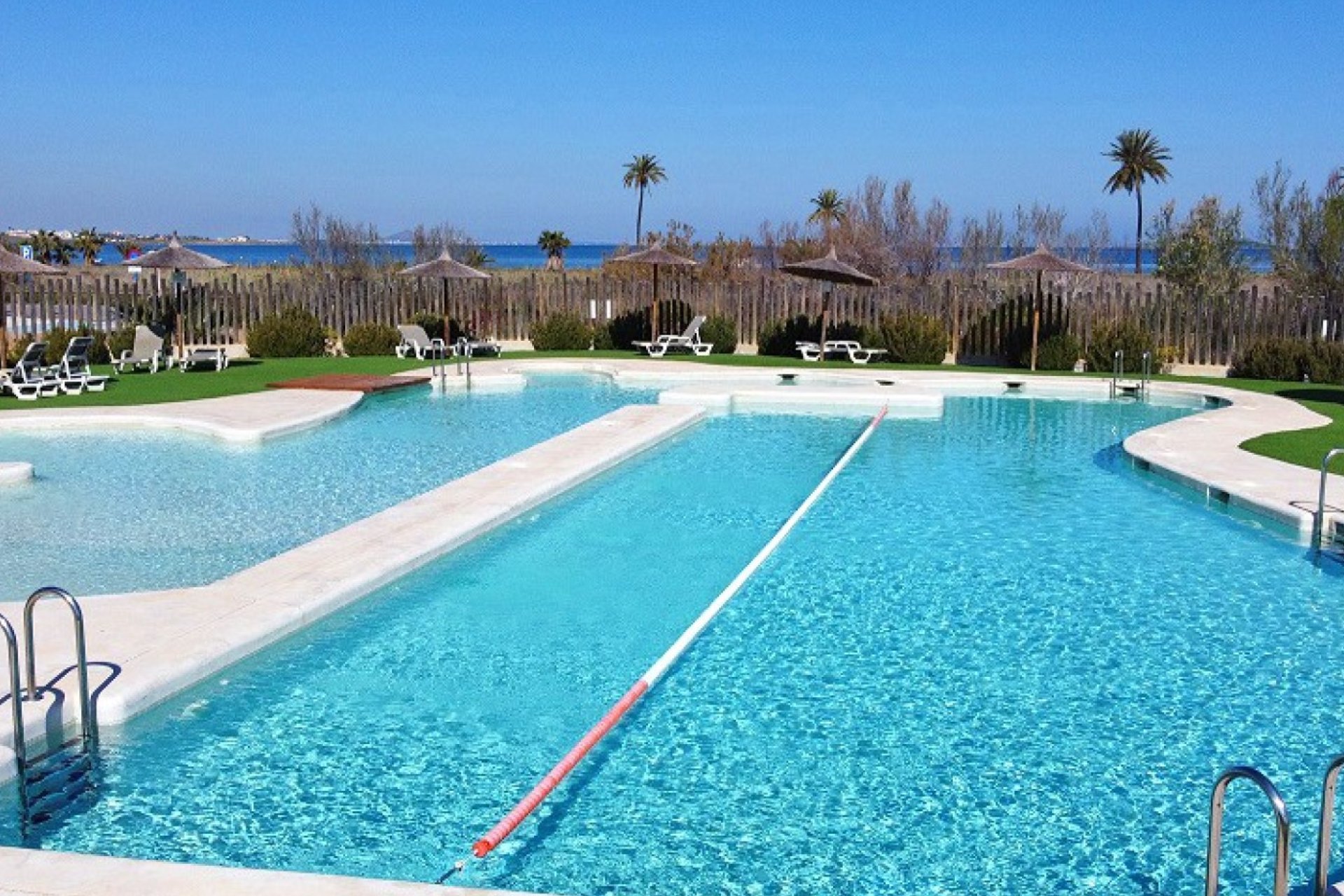 Resale - Apartment / Flat * - Cartagena * - Playa Honda *