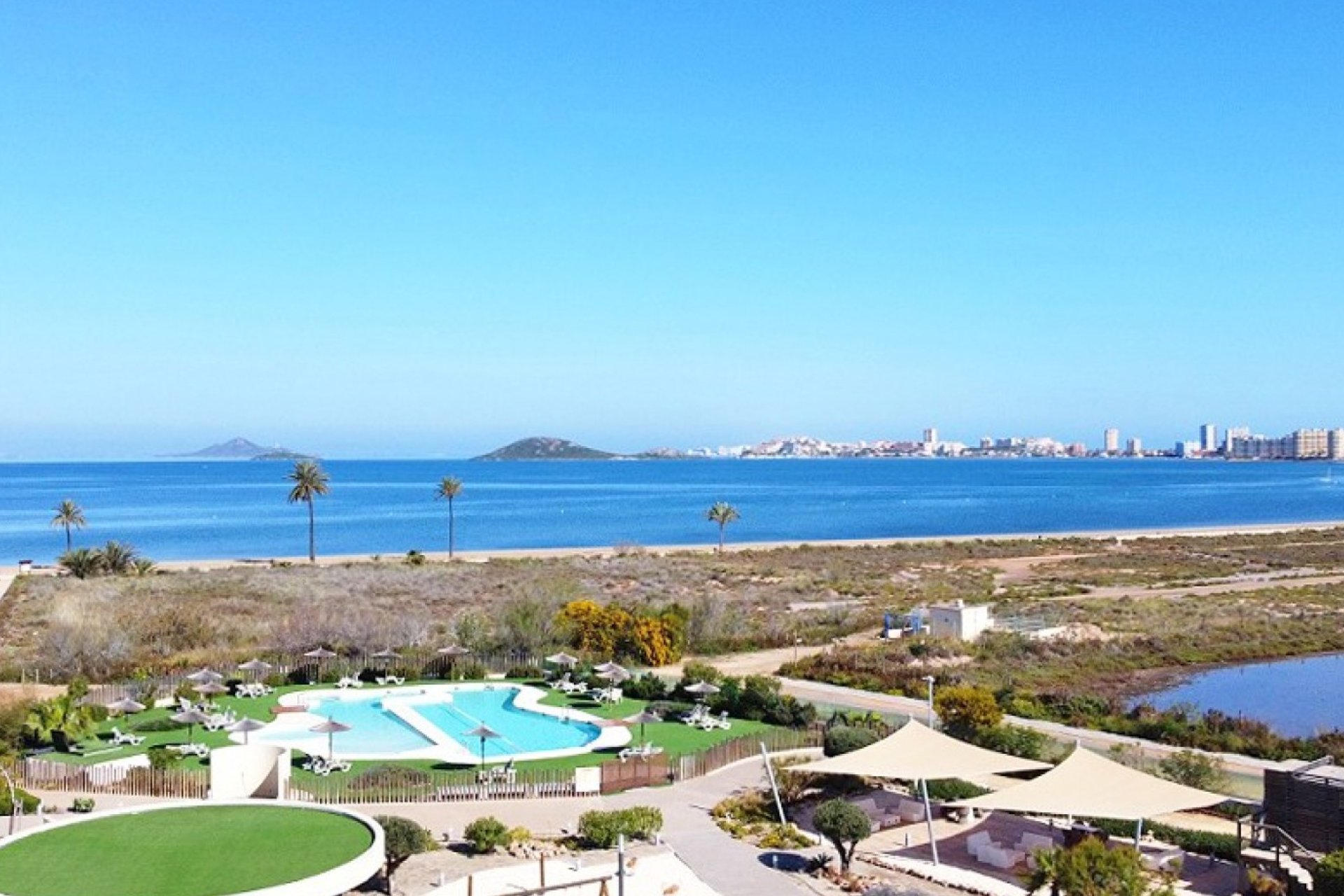 Resale - Apartment / Flat * - Cartagena * - Playa Honda *