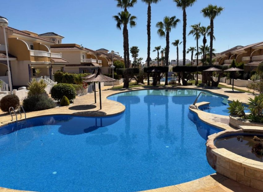 Resale - Apartment / Flat * - Ciudad Quesada * - Doña Pepa *