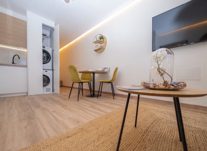 Resale - Apartment / Flat * - Ciudad Quesada *