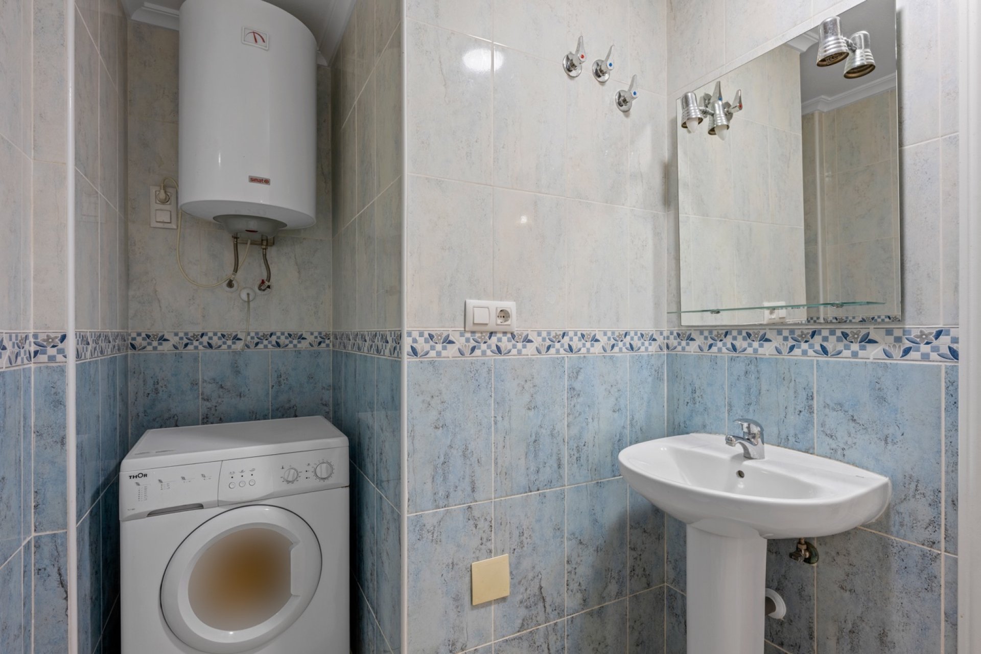 Resale - Apartment / Flat * - Daya Nueva * - Costa Blanca South