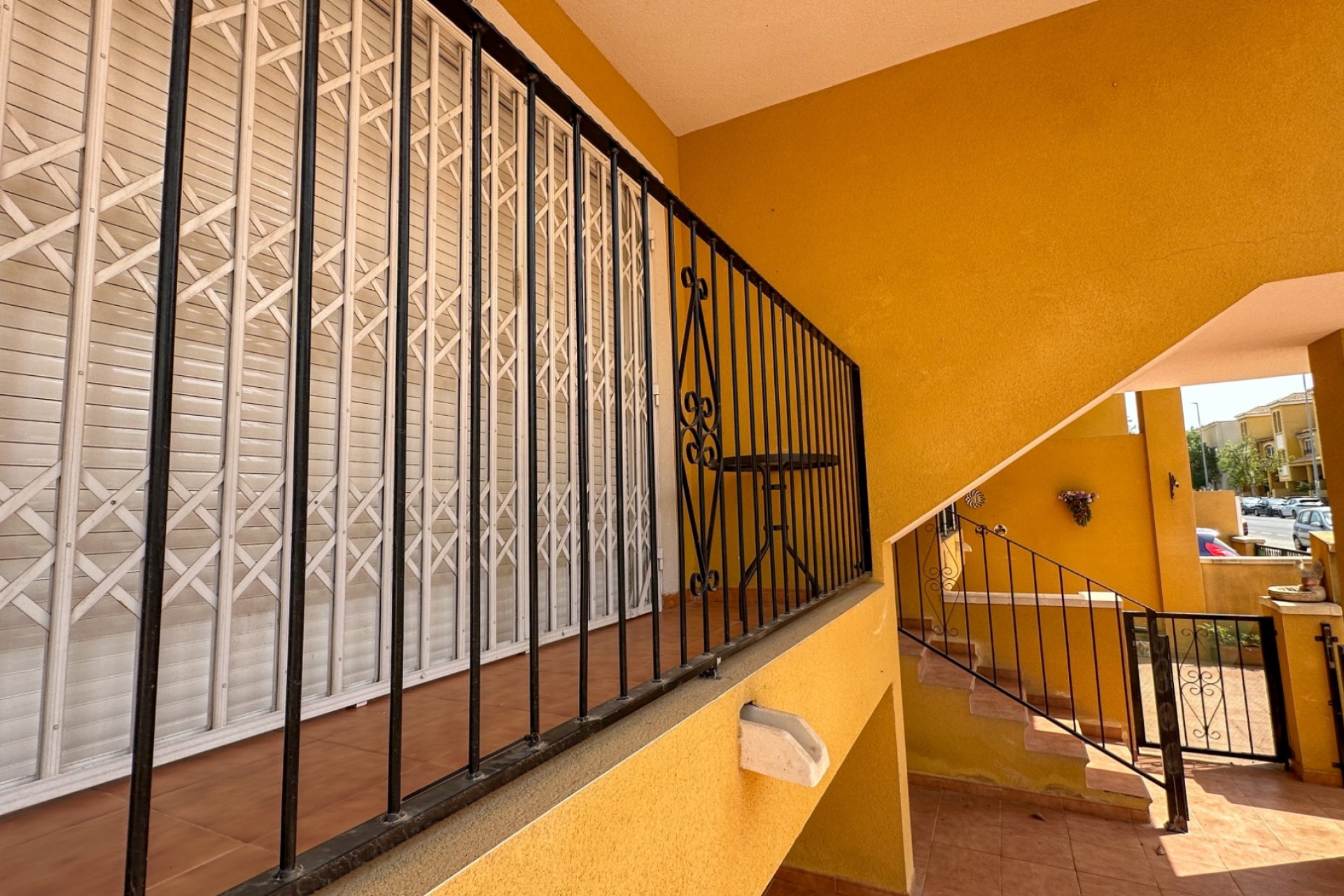 Resale - Apartment / Flat * - Daya Nueva * - Costa Blanca Sur
