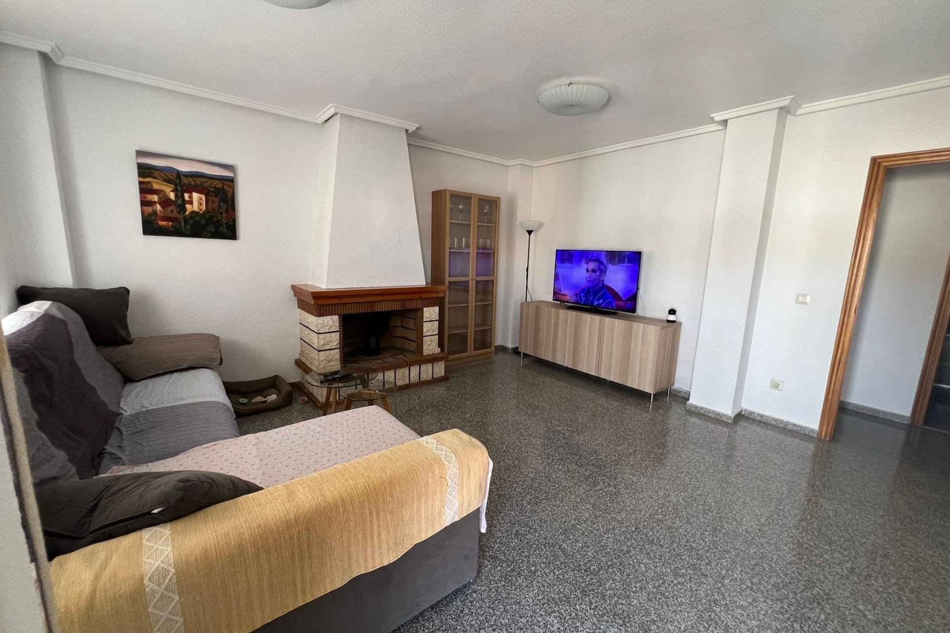 Resale - Apartment / flat - Dolores - Center