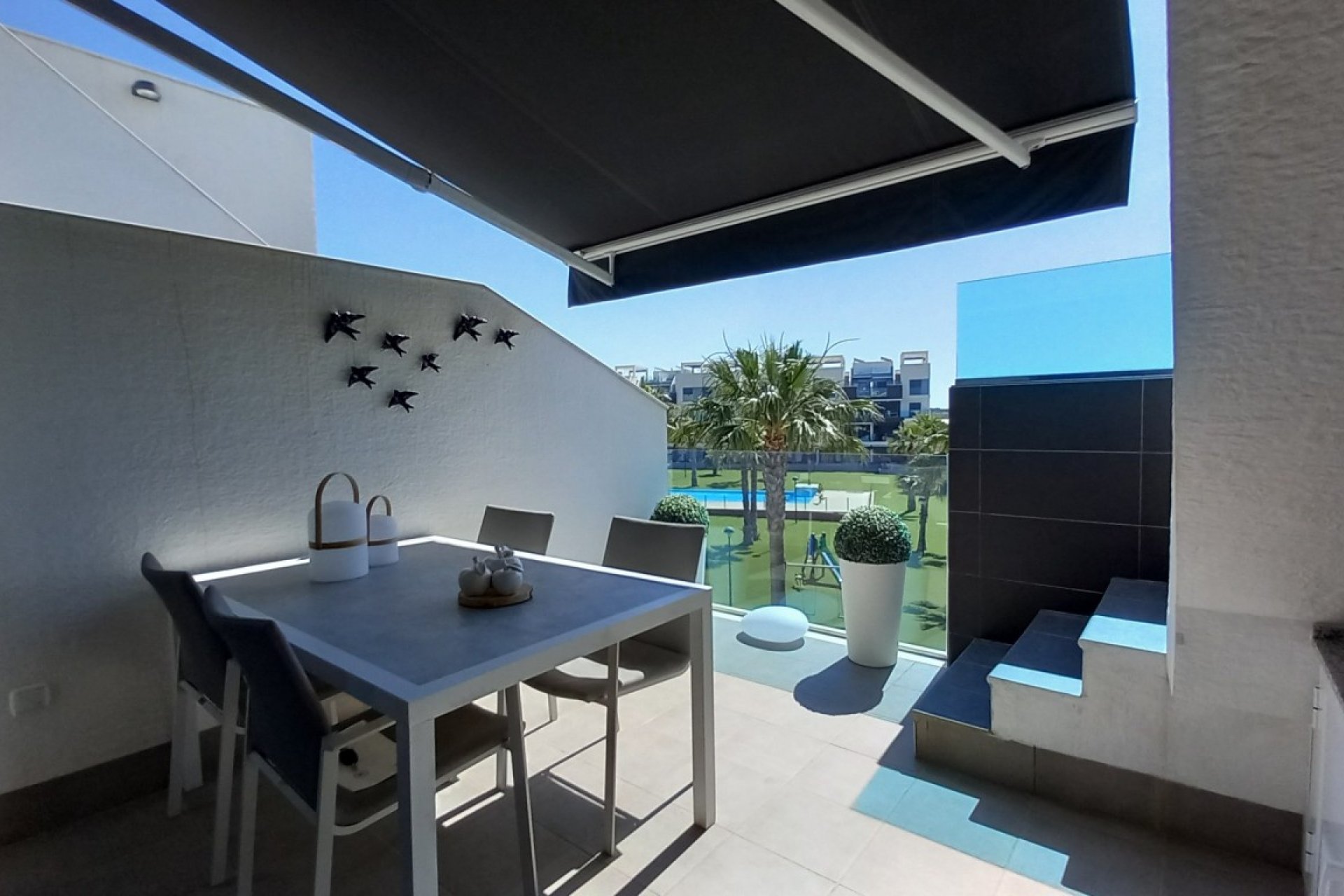 Resale - Apartment / flat - El Raso