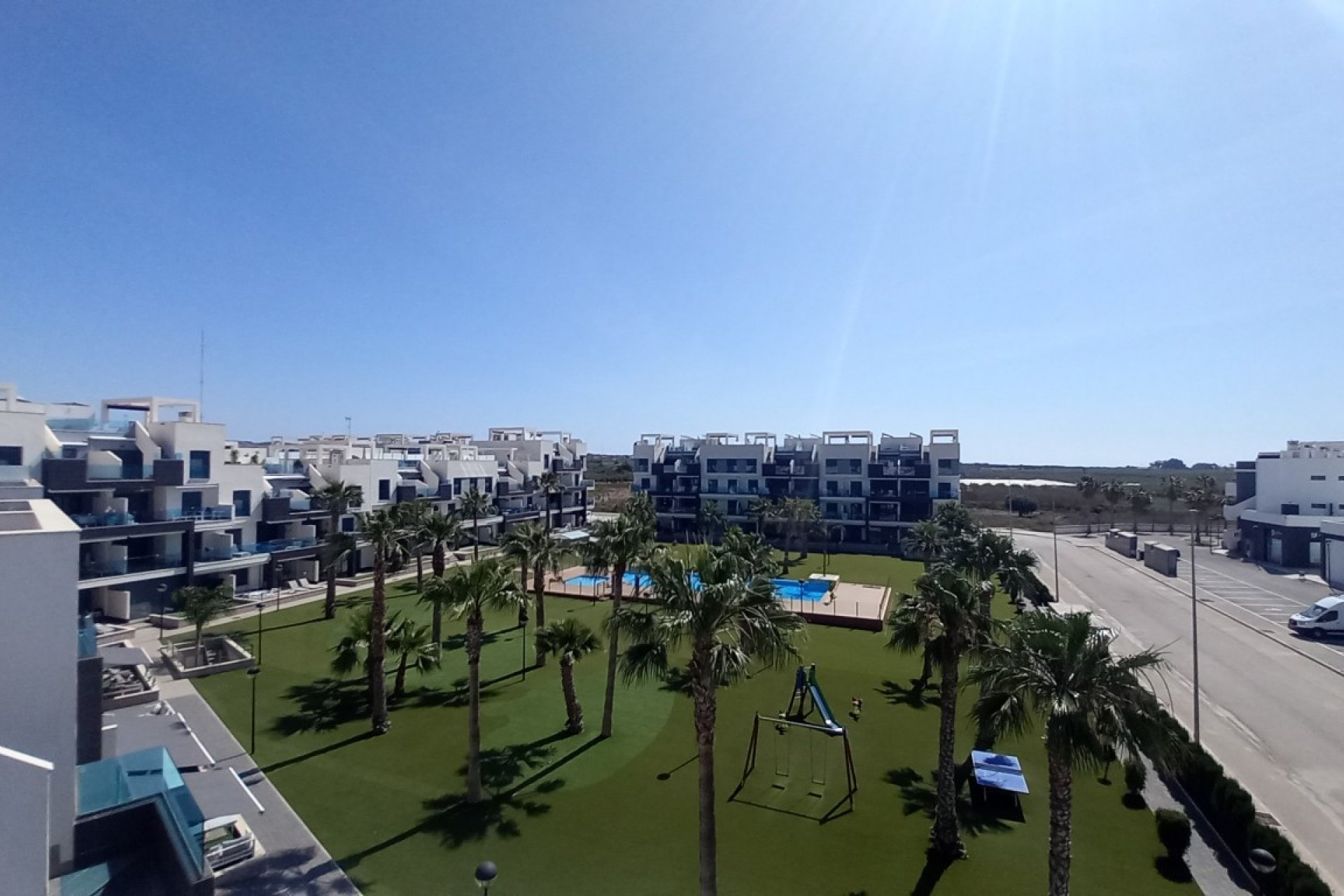 Resale - Apartment / flat - El Raso