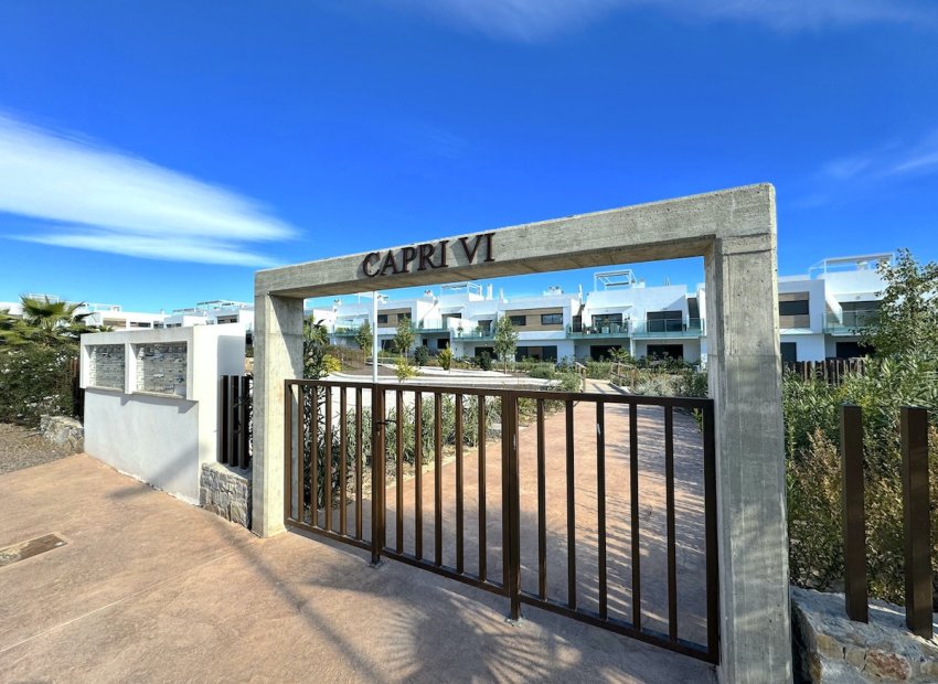 Resale - Apartment / Flat * - Entre Naranjos - Vistabella Golf