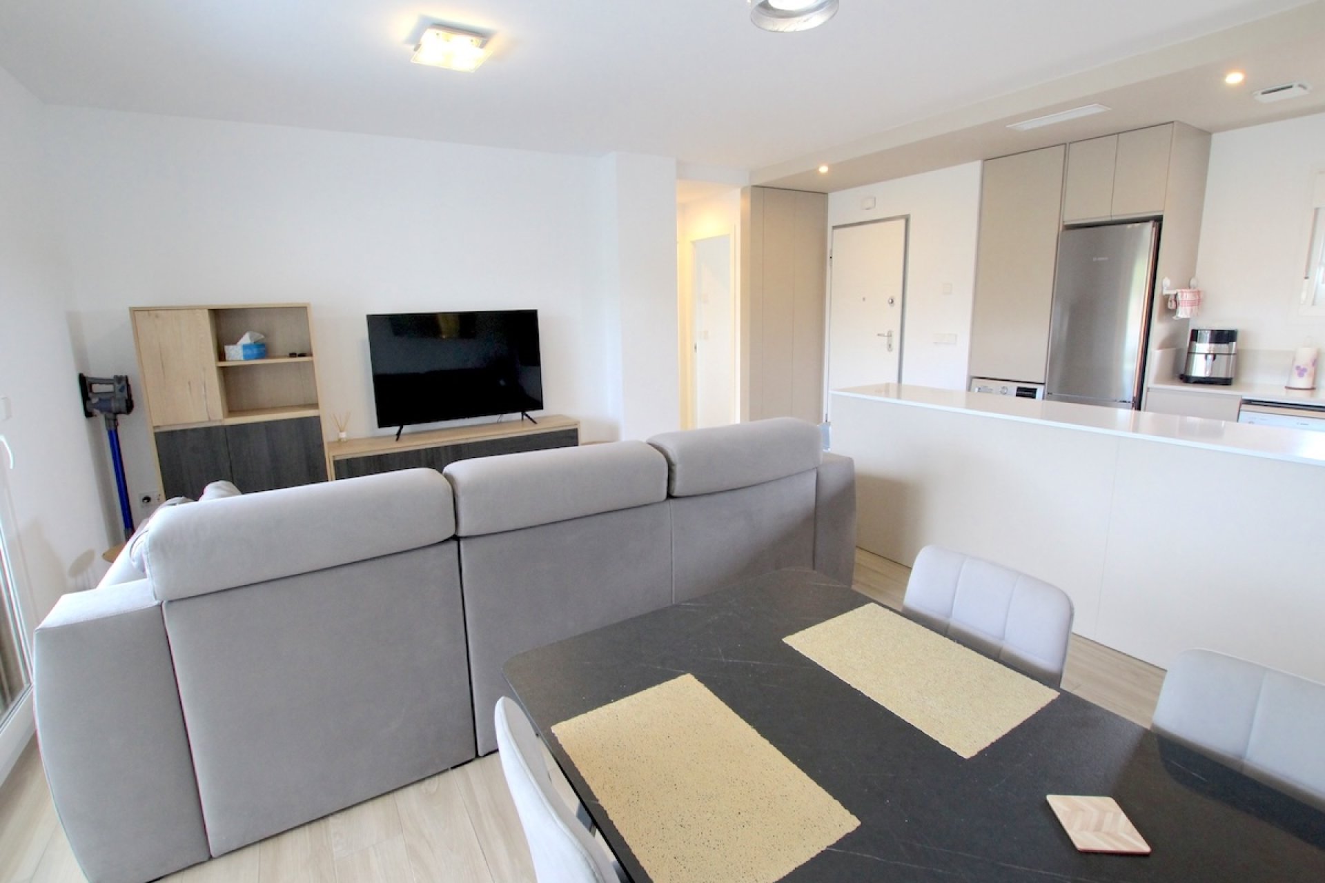 Resale - Apartment / Flat * - Entre Naranjos - Vistabella Golf